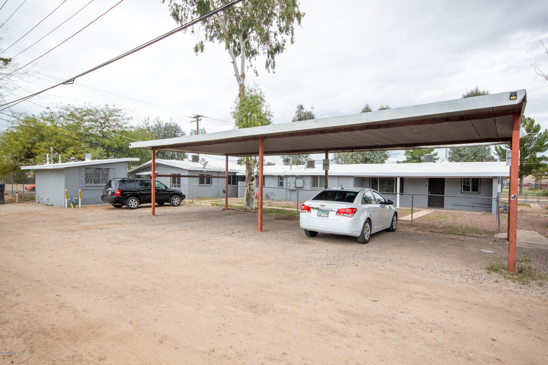 Flowing Wells Village - Residential Income