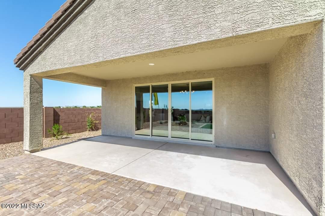 The Village at Barnett - Residential
