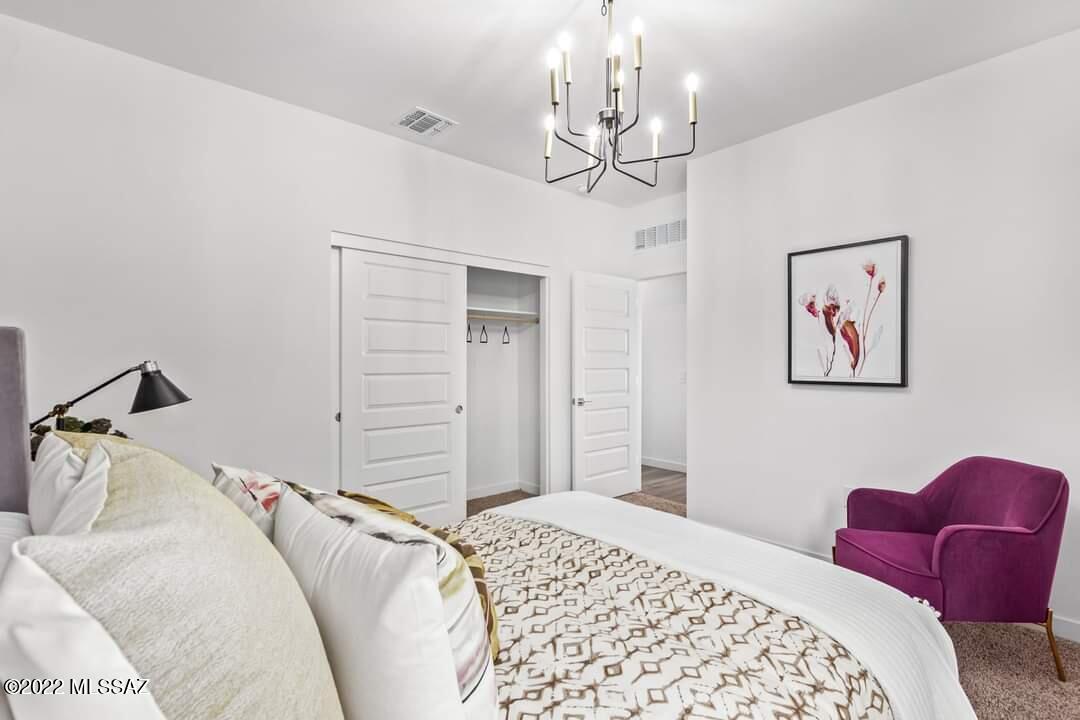 The Village at Barnett - Residential