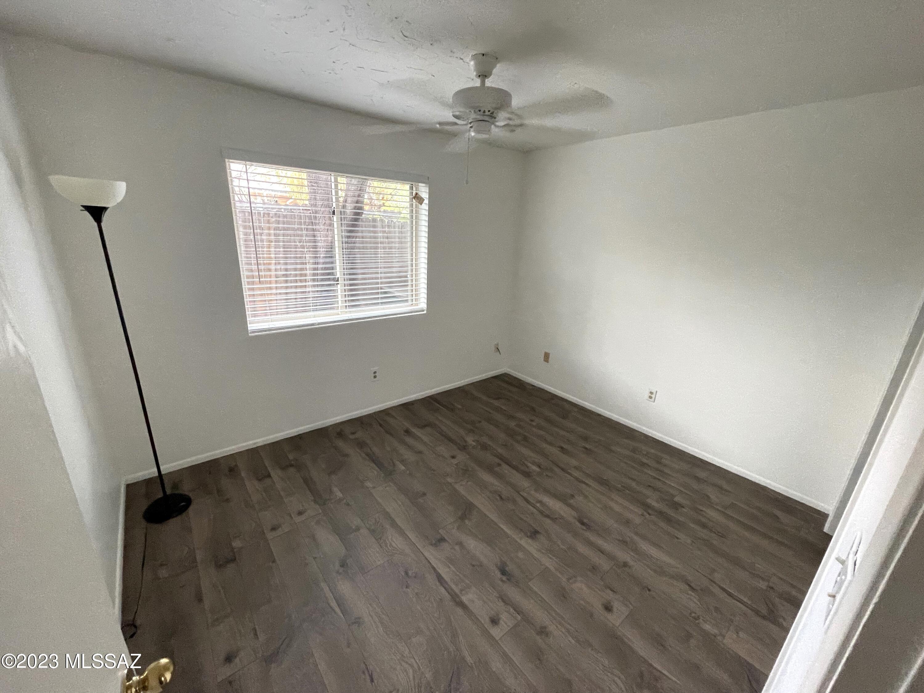 Casitas Del Valle II (1-34) - Residential Lease