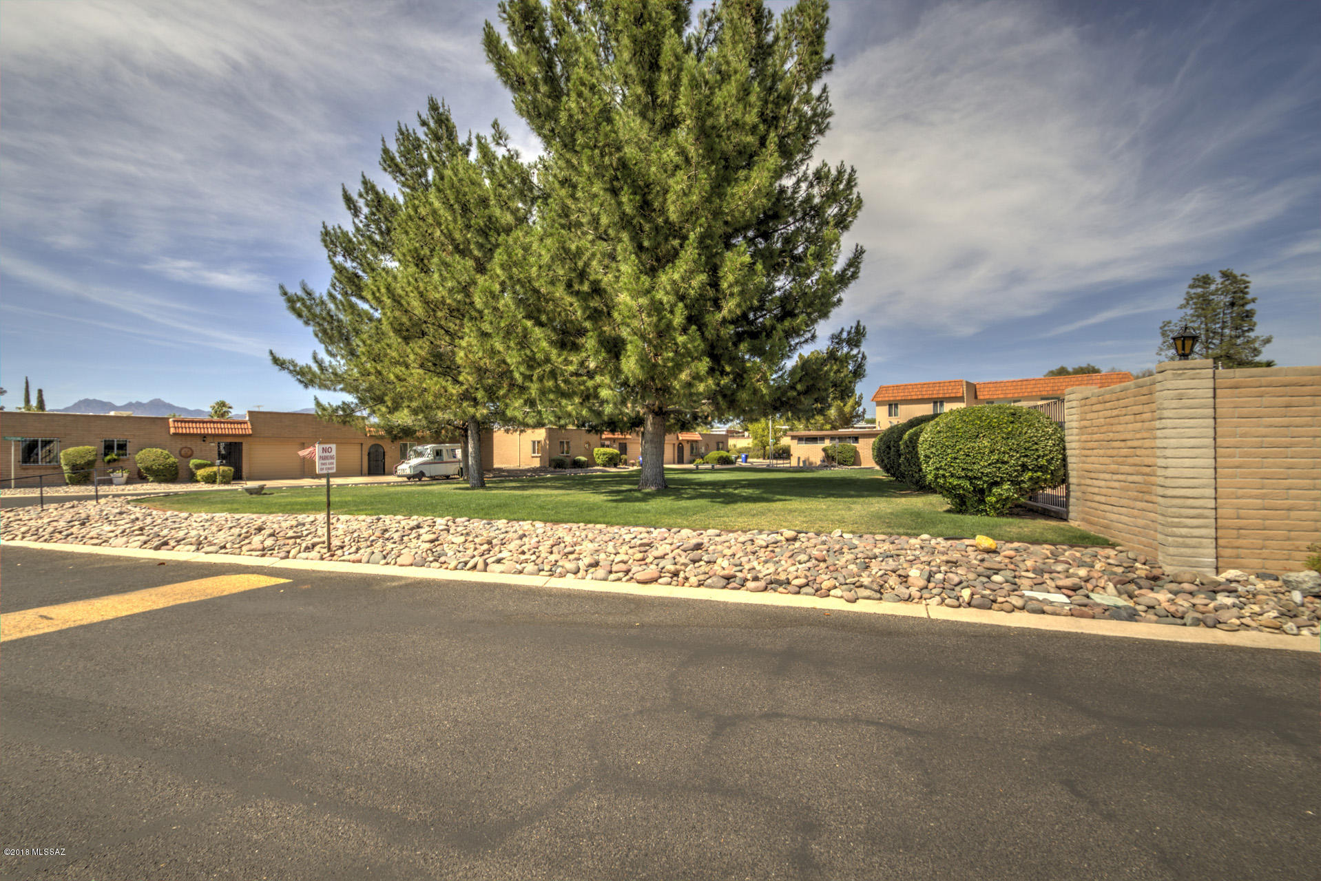 Rolling Hills Villas NO. 2 - Residential
