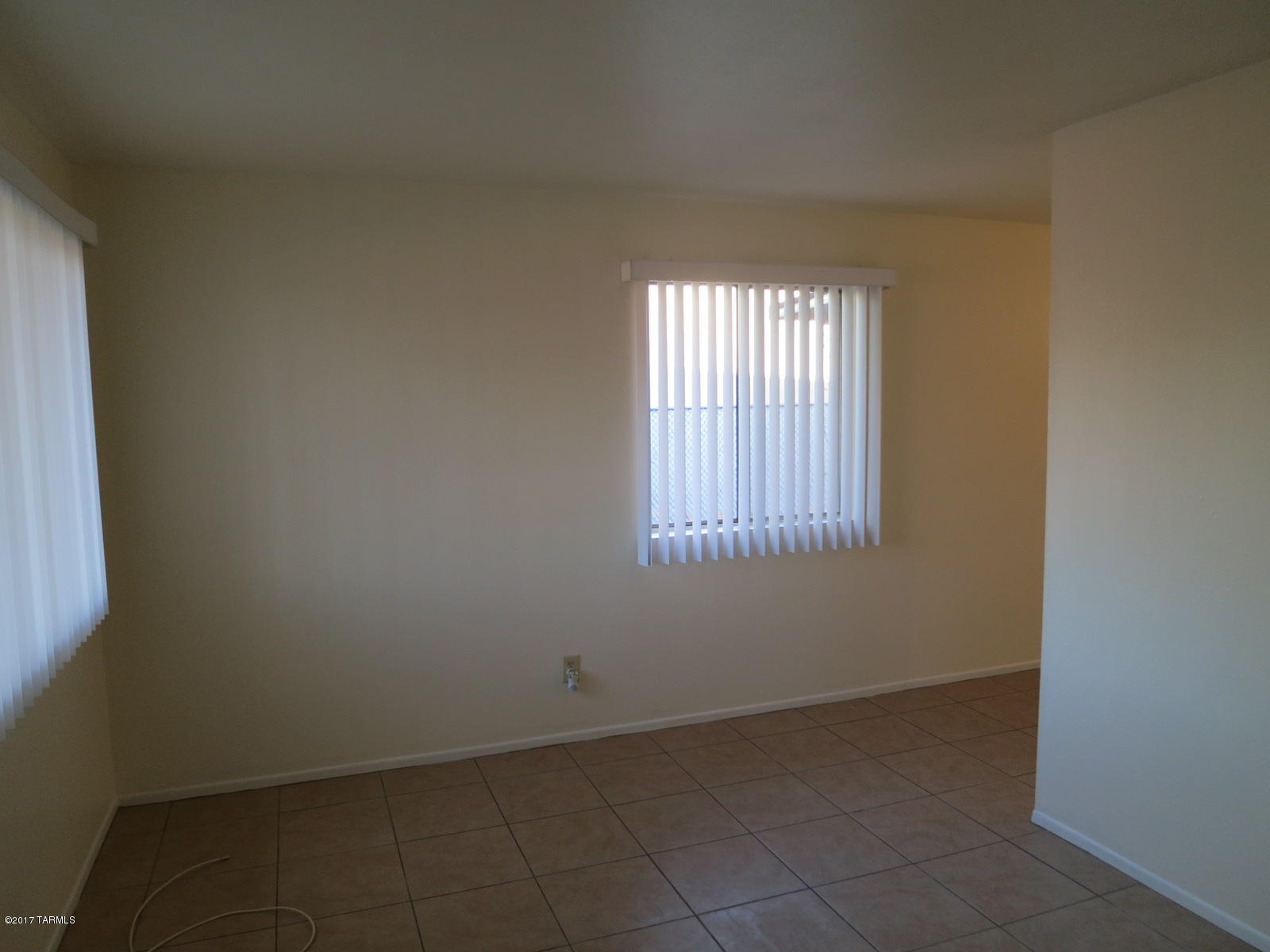 Mountain View Acre Farms - Residential