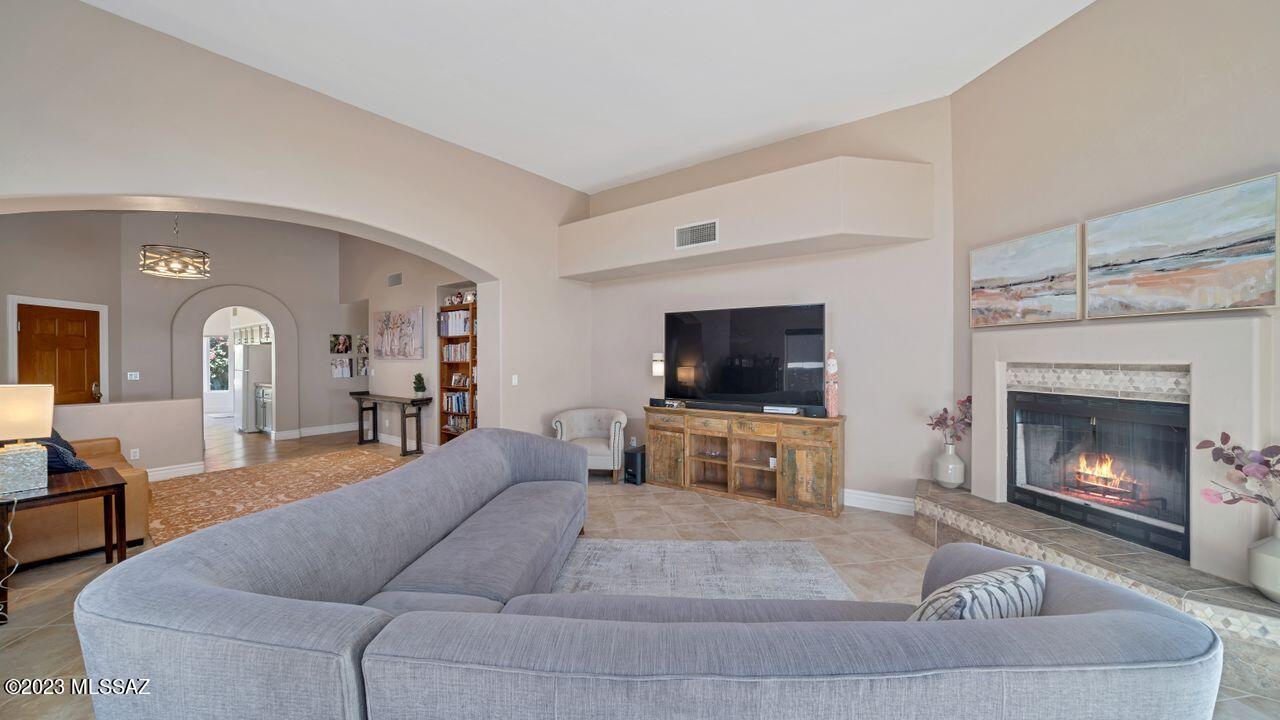 Kachina Hill (1-138) - Residential