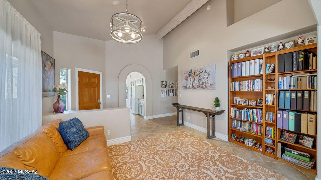 Kachina Hill (1-138) - Residential