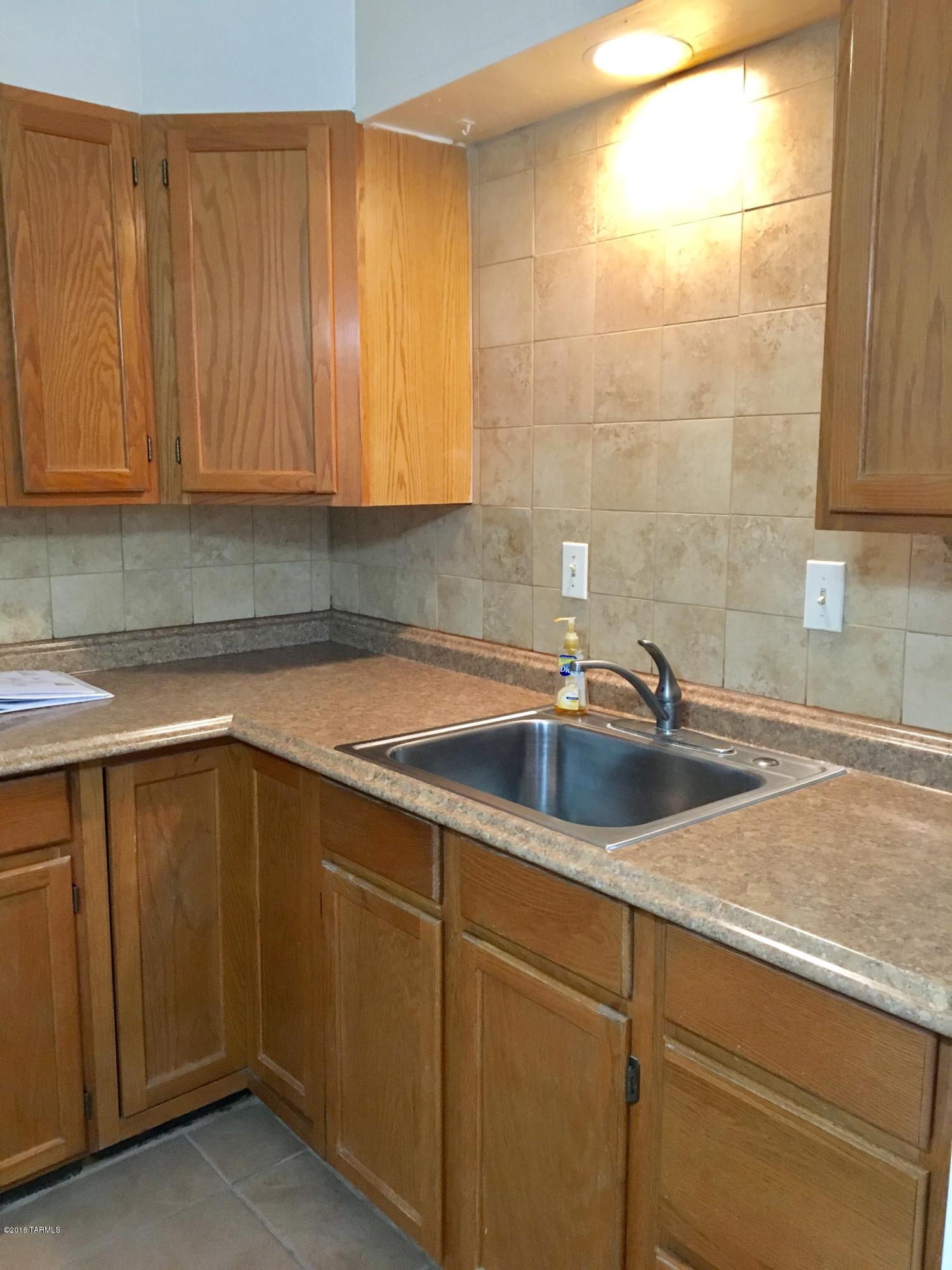 Hedrick Acreage Tract NO 3 - Residential Lease