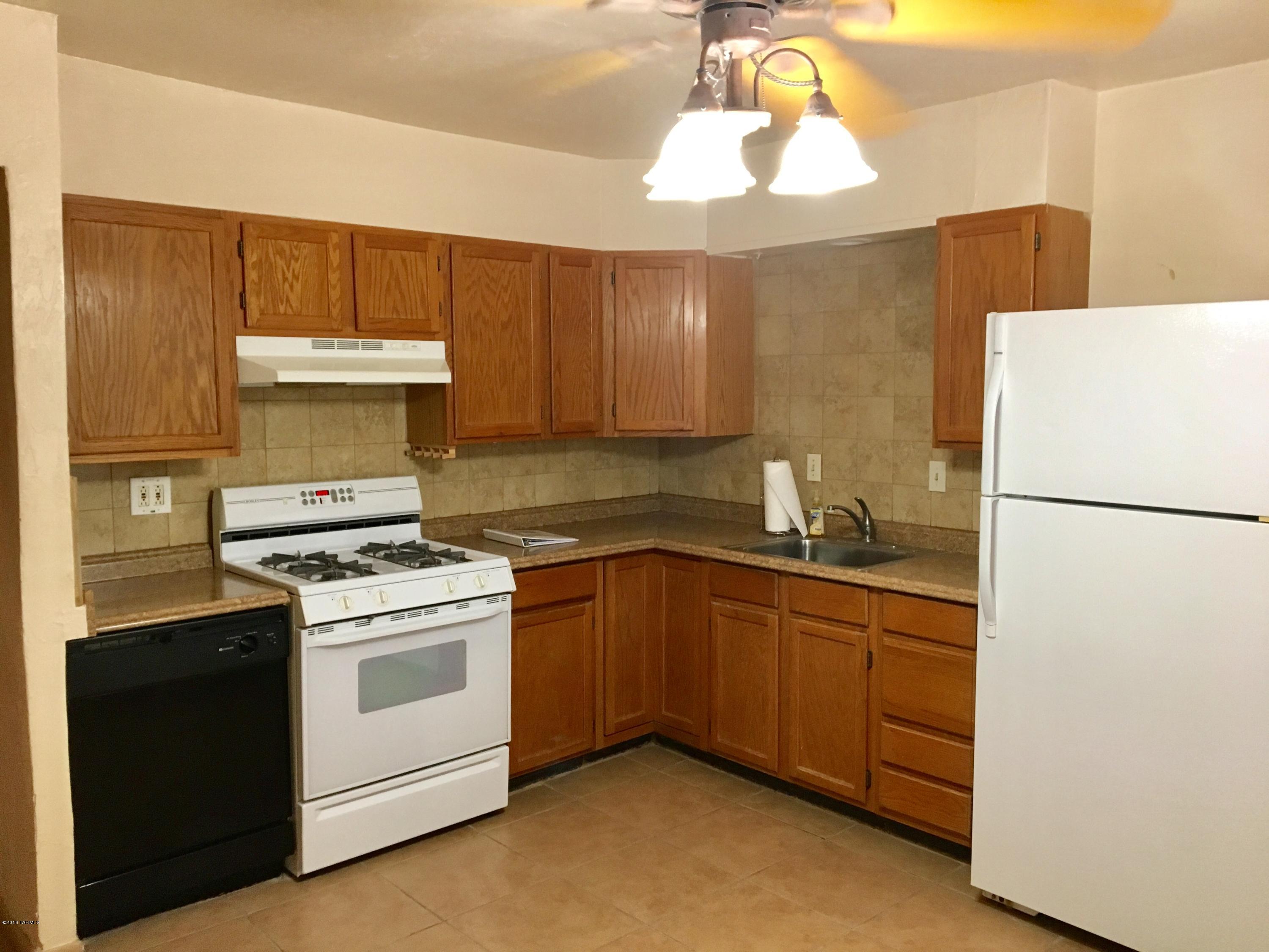 Hedrick Acreage Tract NO 3 - Residential Lease