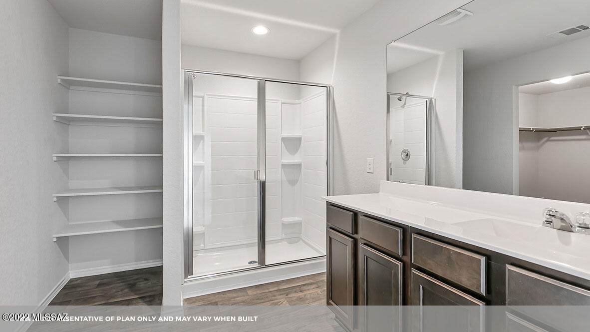 Saguaro Bloom SQ20180540069 - Residential