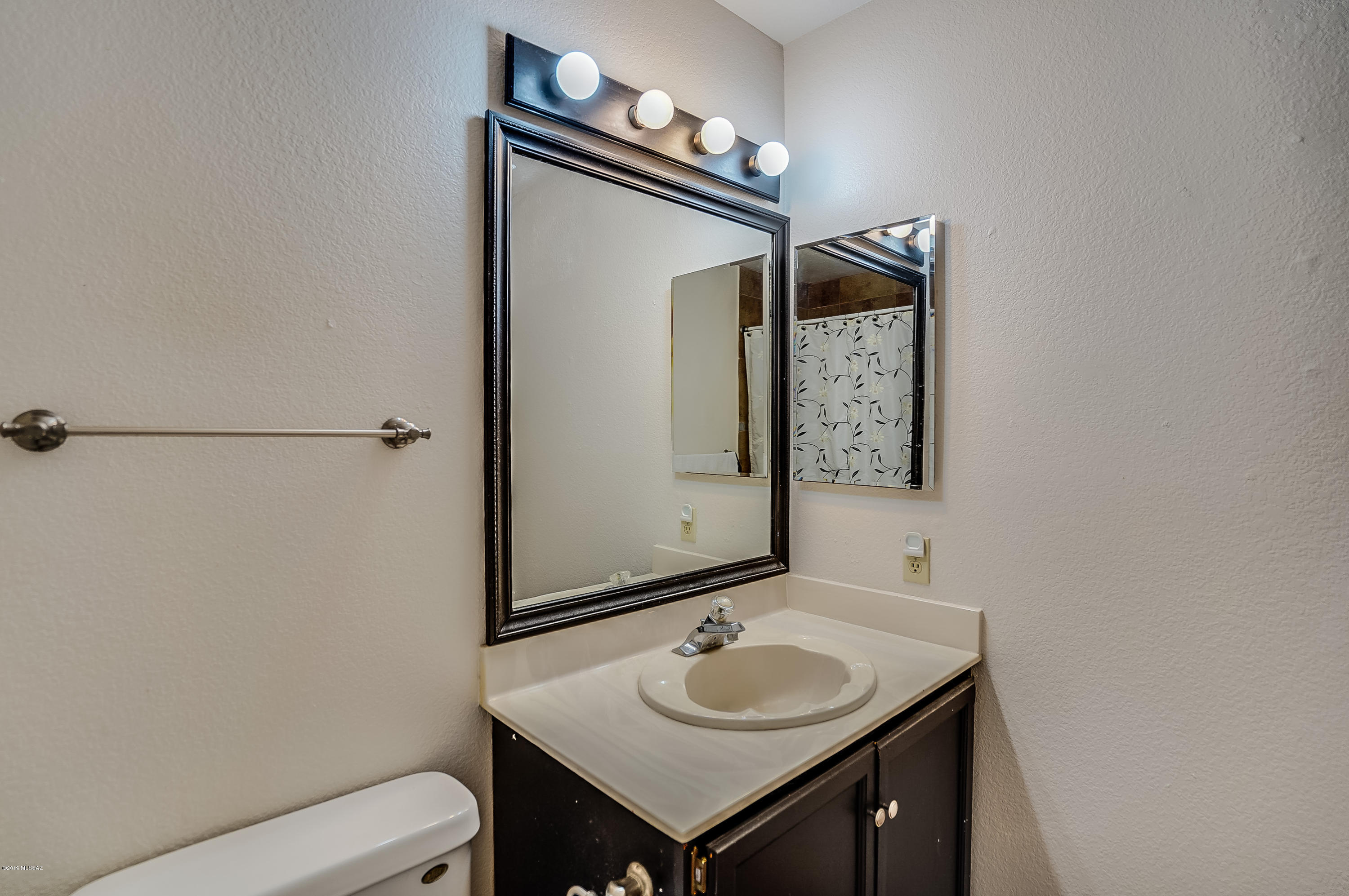 Saguaro Canyon (1-100) - Residential