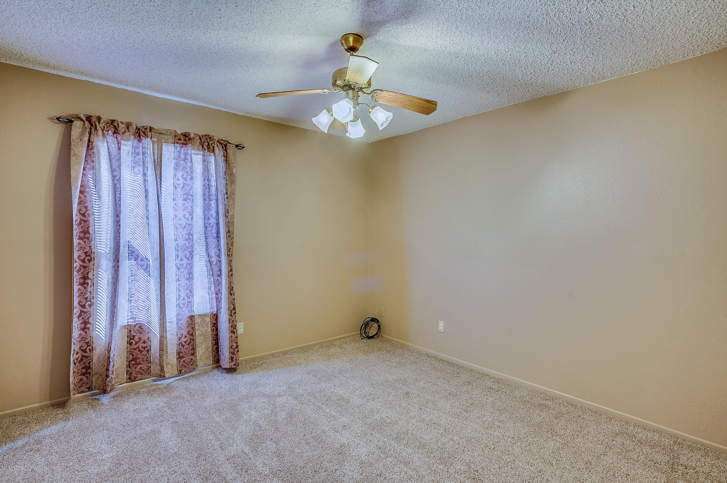 Saguaro Canyon (1-100) - Residential