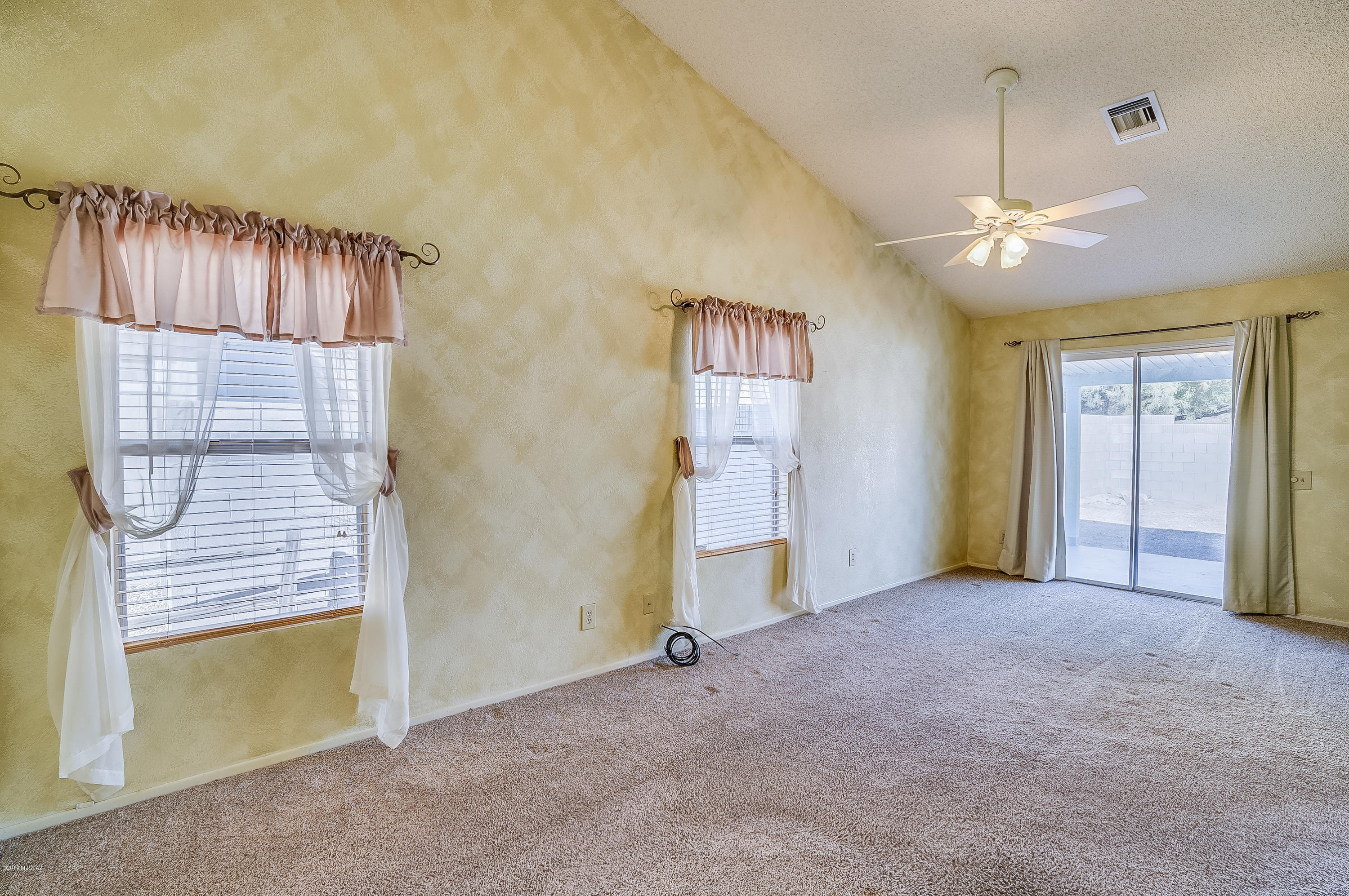 Saguaro Canyon (1-100) - Residential