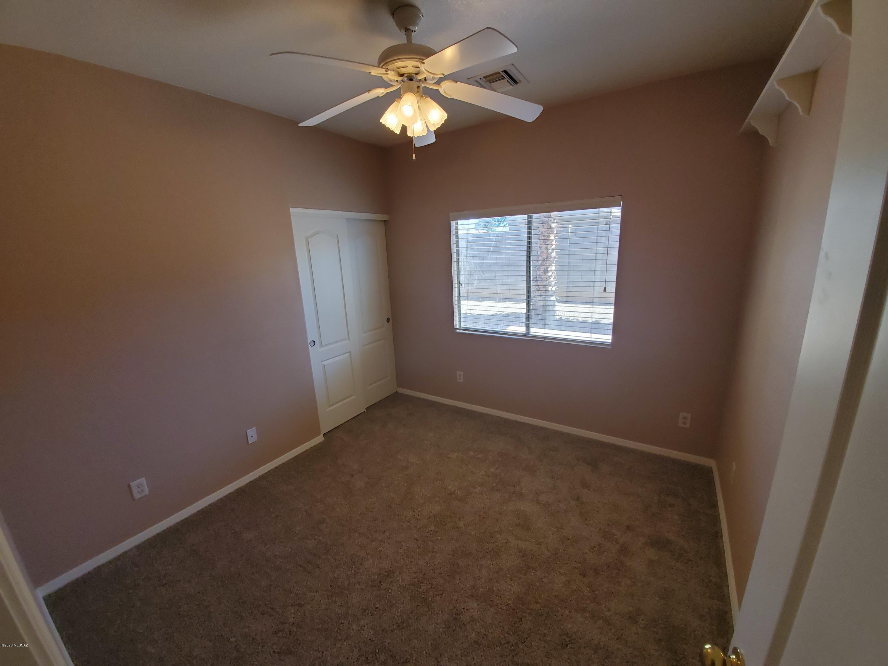 Wilmot Shadows (1-81) - Residential Lease