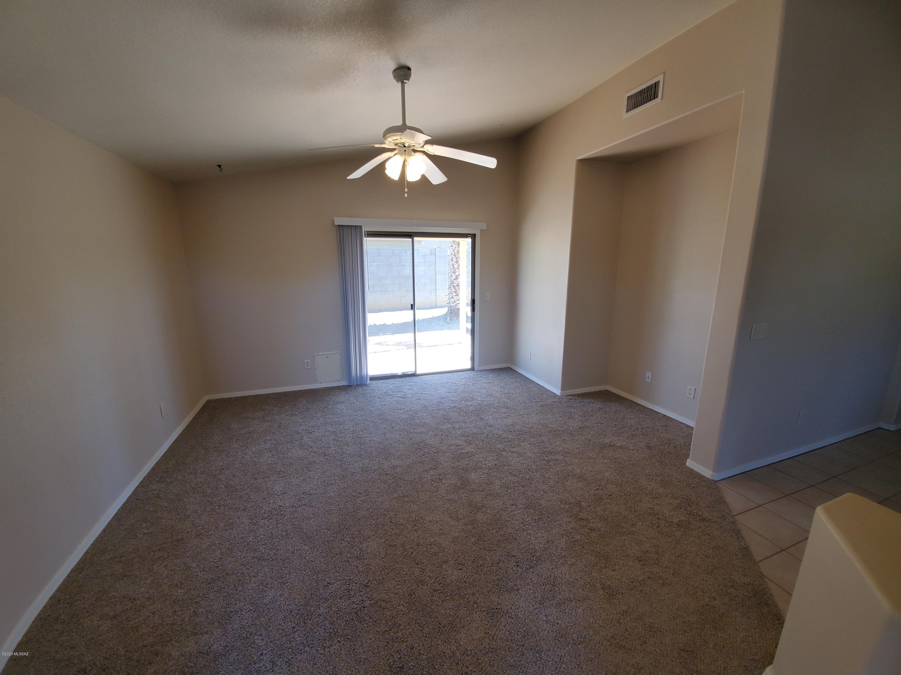 Wilmot Shadows (1-81) - Residential Lease