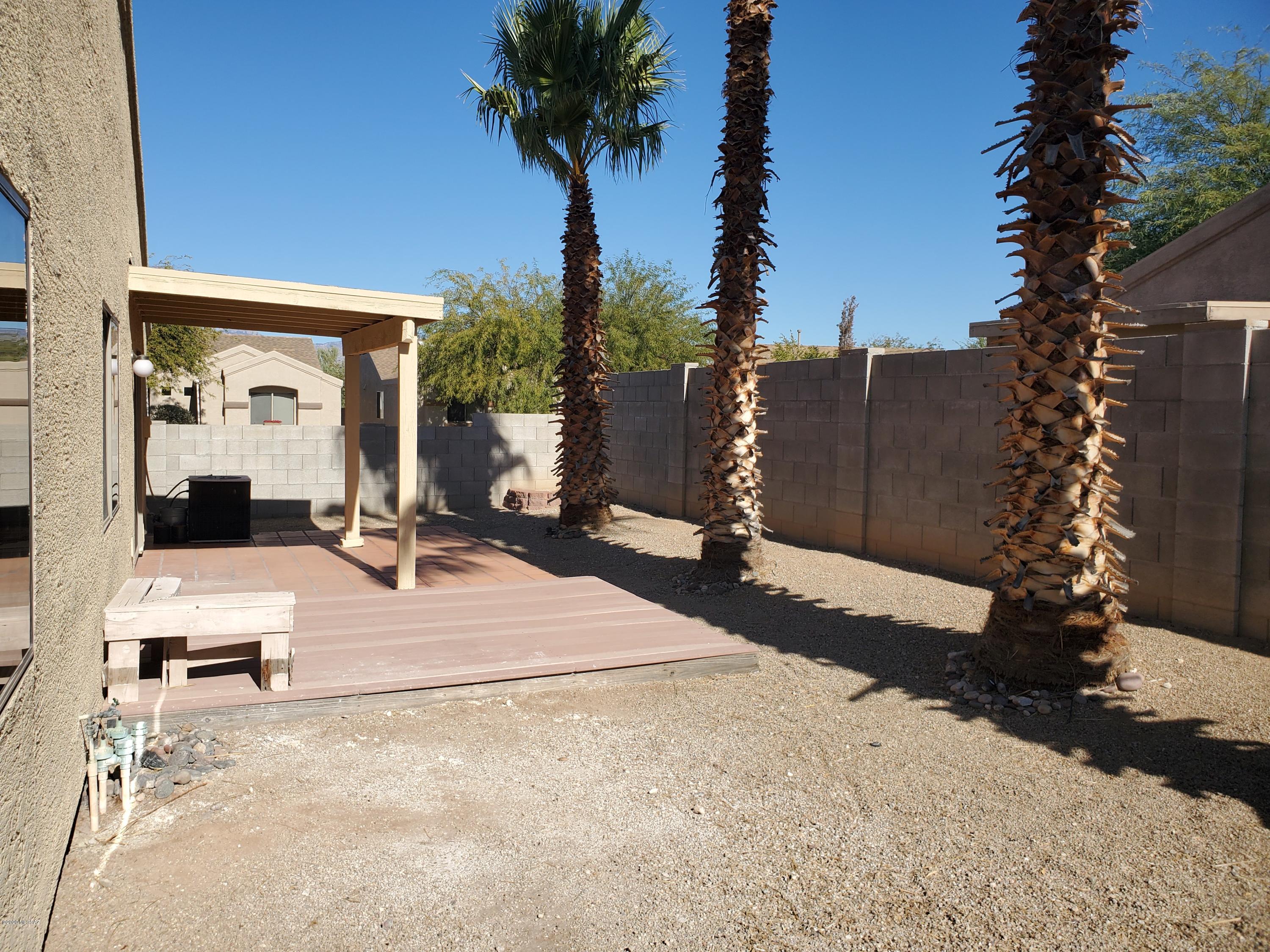 Wilmot Shadows (1-81) - Residential Lease