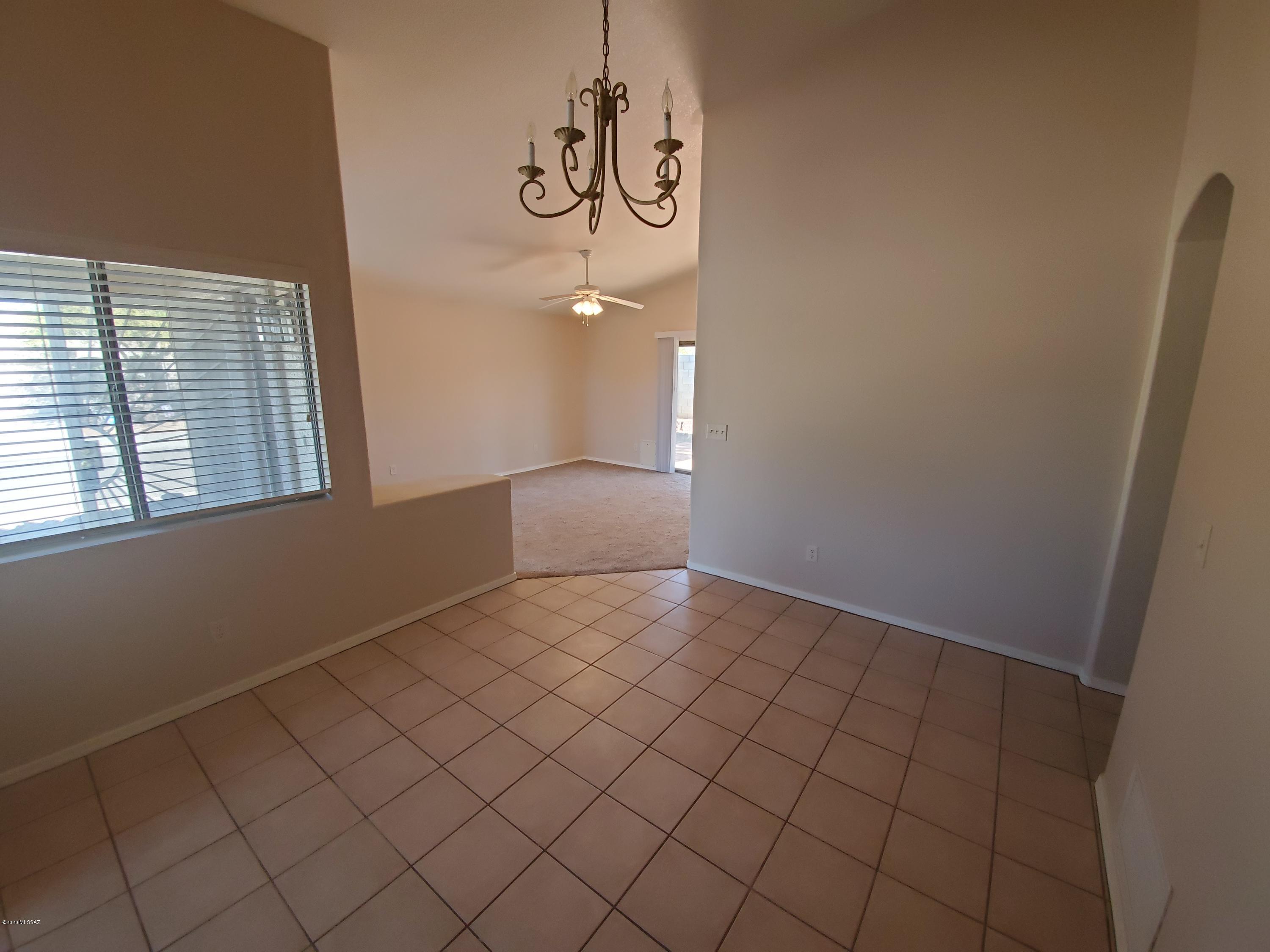 Wilmot Shadows (1-81) - Residential Lease