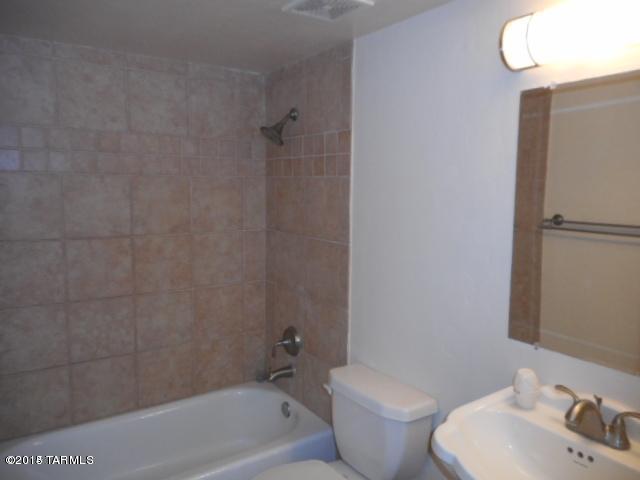 East Elm Place Townhomes (1-10) - Residential Lease