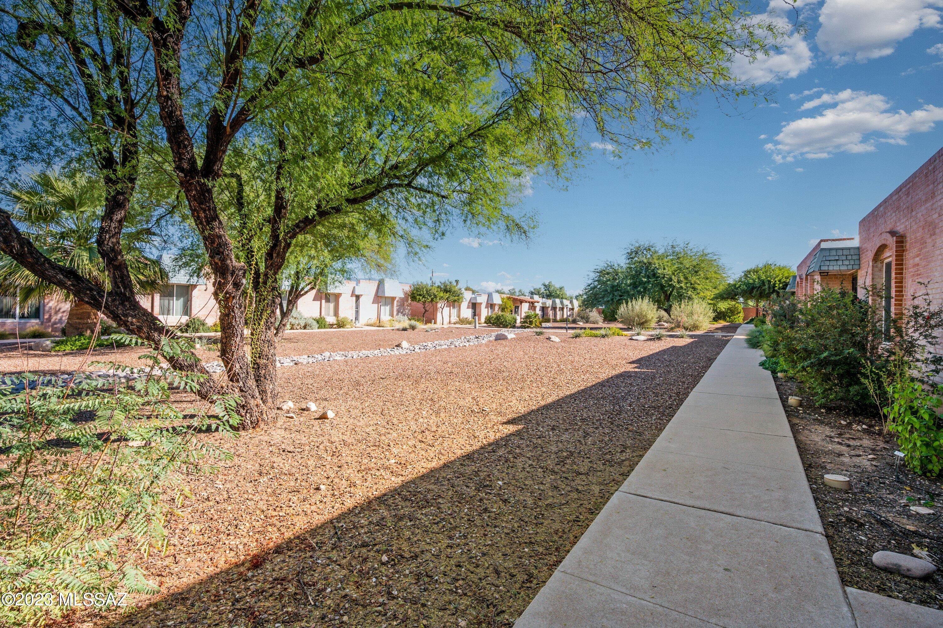 Verde Villas Condos - Residential