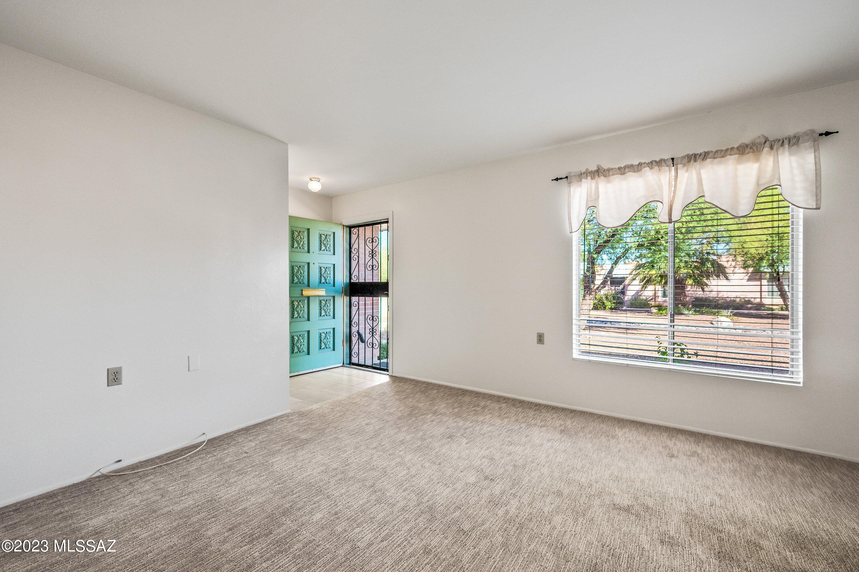 Verde Villas Condos - Residential