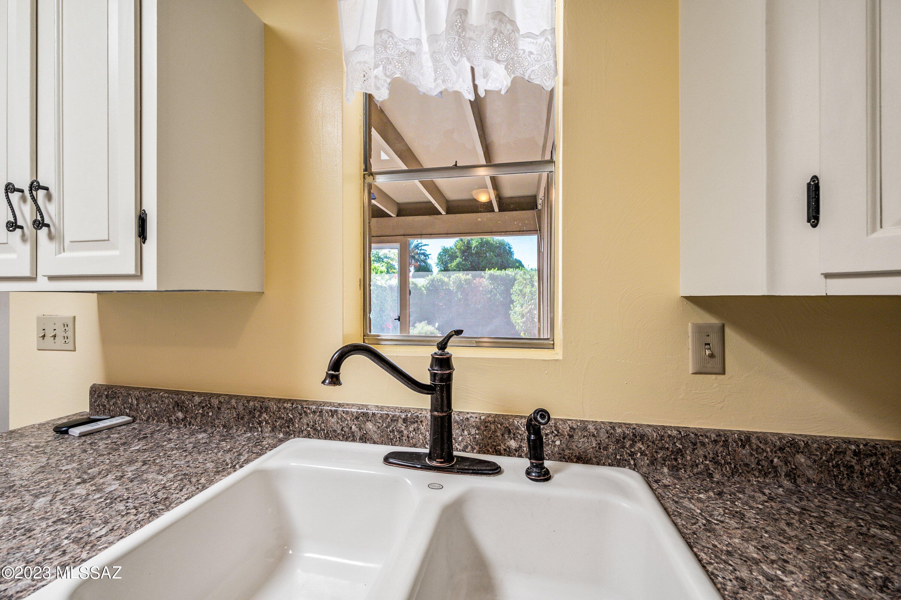 Verde Villas Condos - Residential