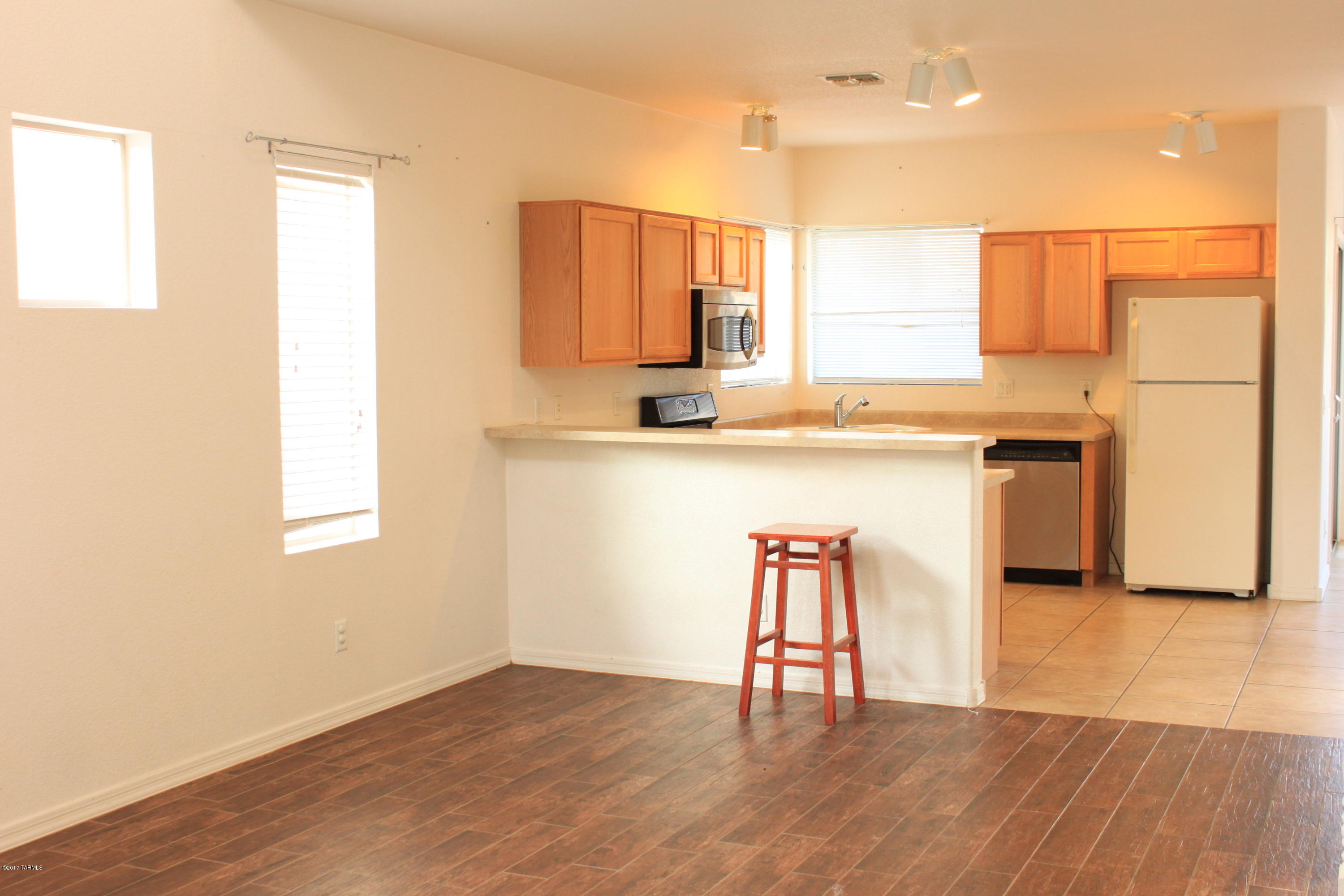 Presidio De Cancion (1-200) - Residential