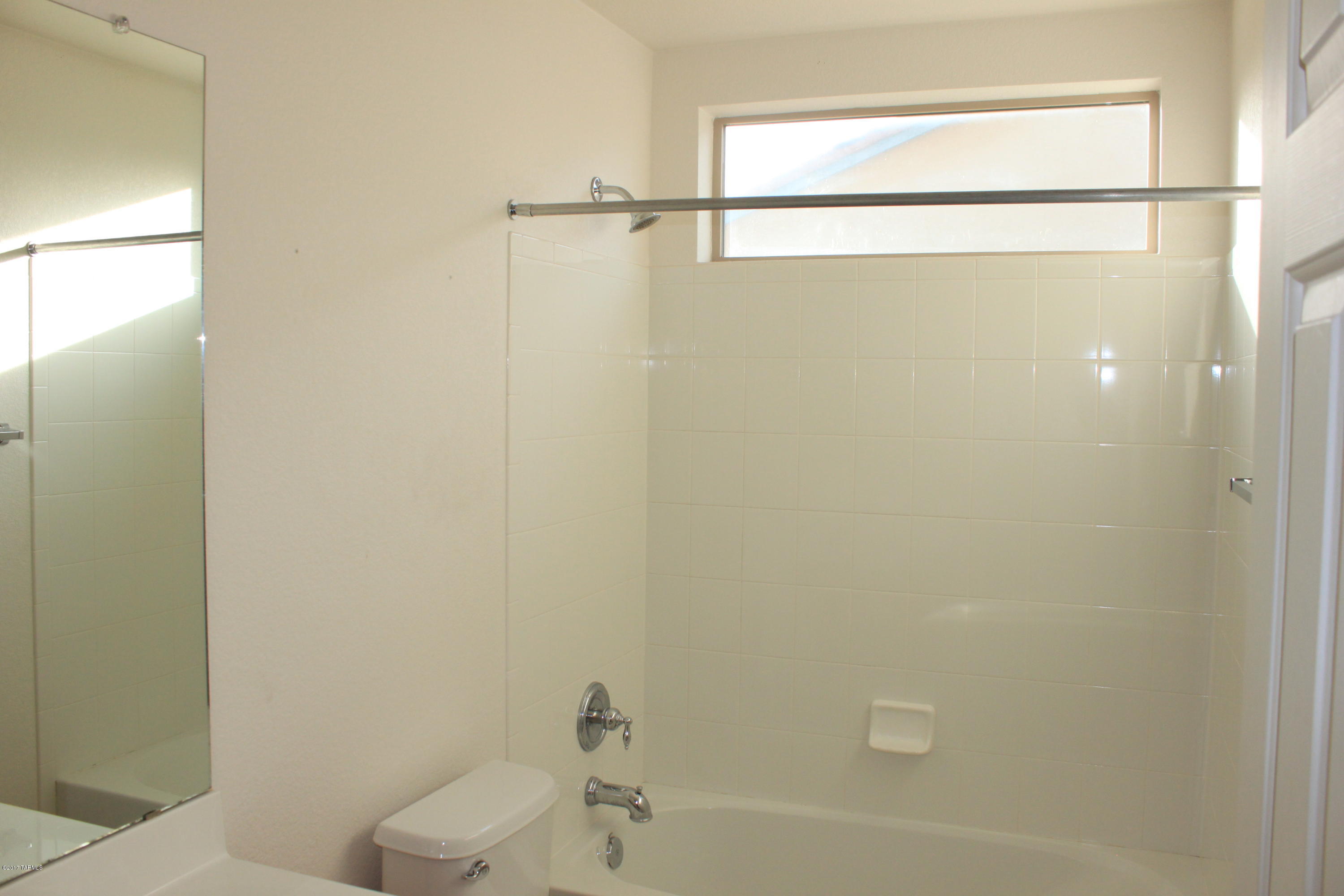 Presidio De Cancion (1-200) - Residential