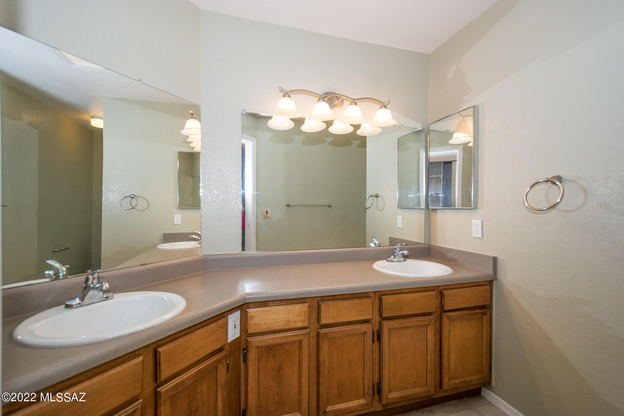 Meadowbrook (1-56) - Residential