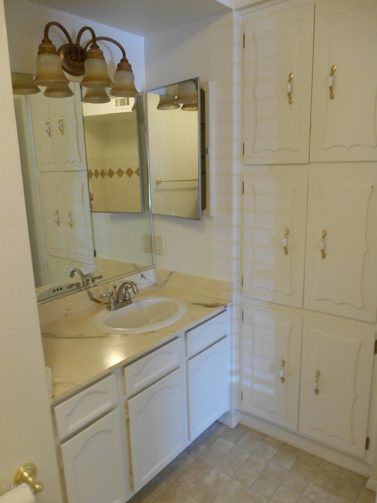 Rancho Perdido Estates NO. 2 (1-24) - Residential Lease