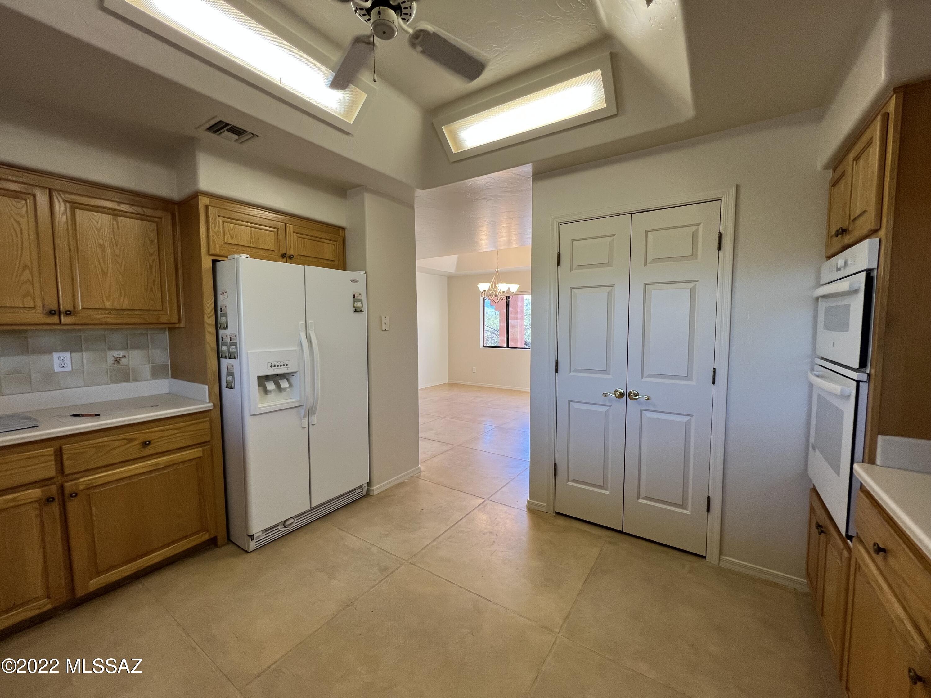Unsubdivided - Residential Lease
