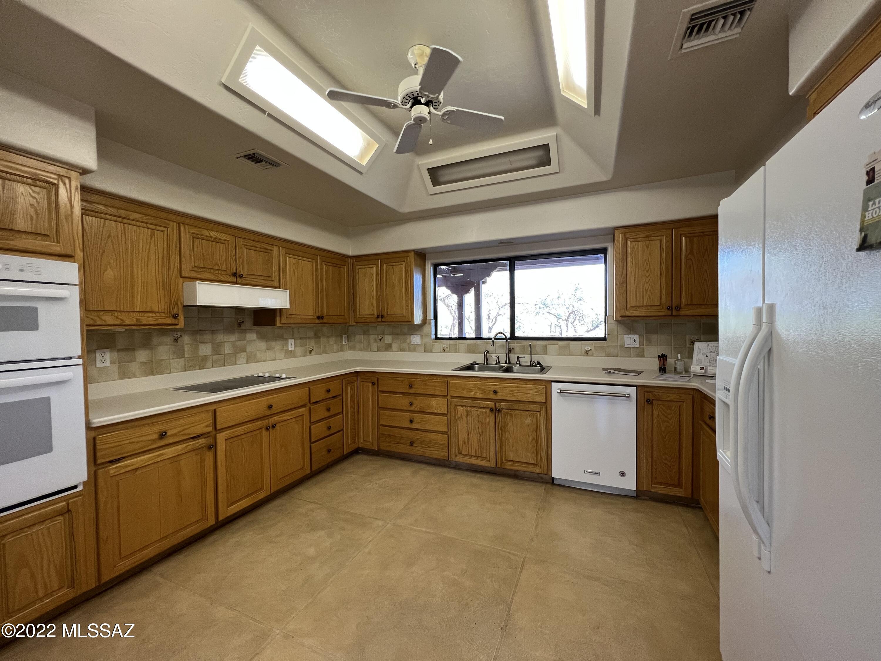 Unsubdivided - Residential Lease