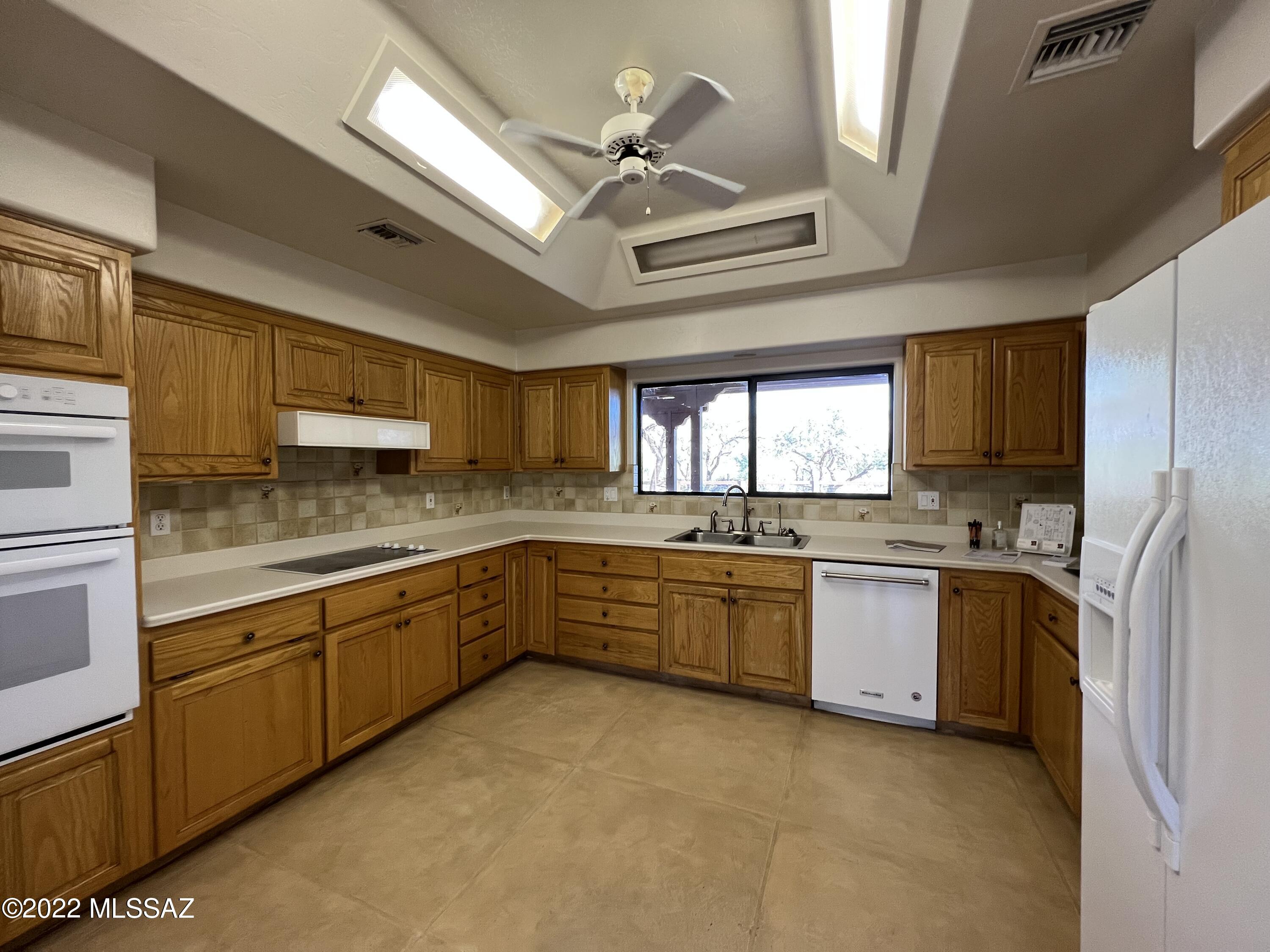 Unsubdivided - Residential Lease