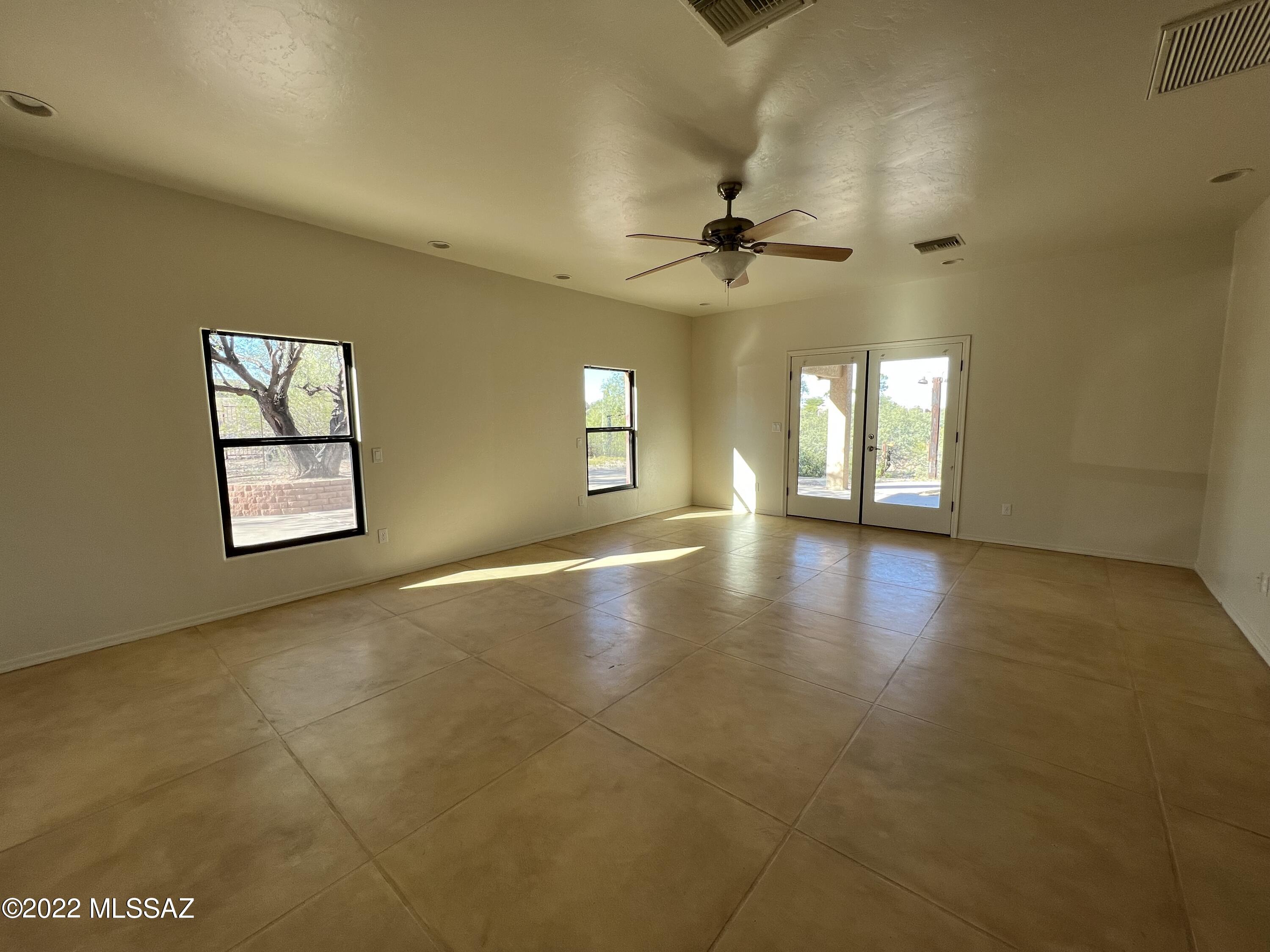 Unsubdivided - Residential Lease