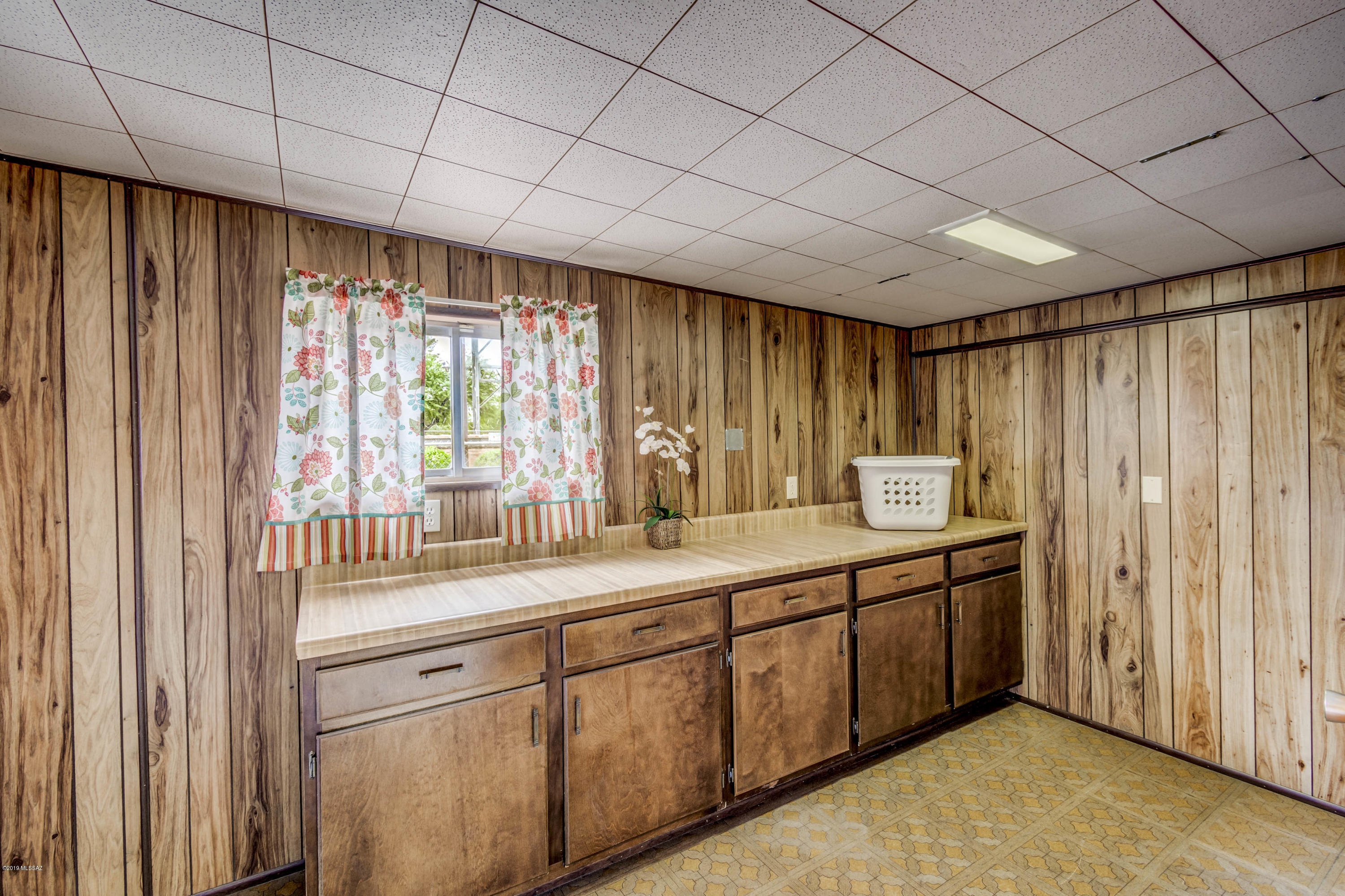 Campbell Ave. Acres - Residential