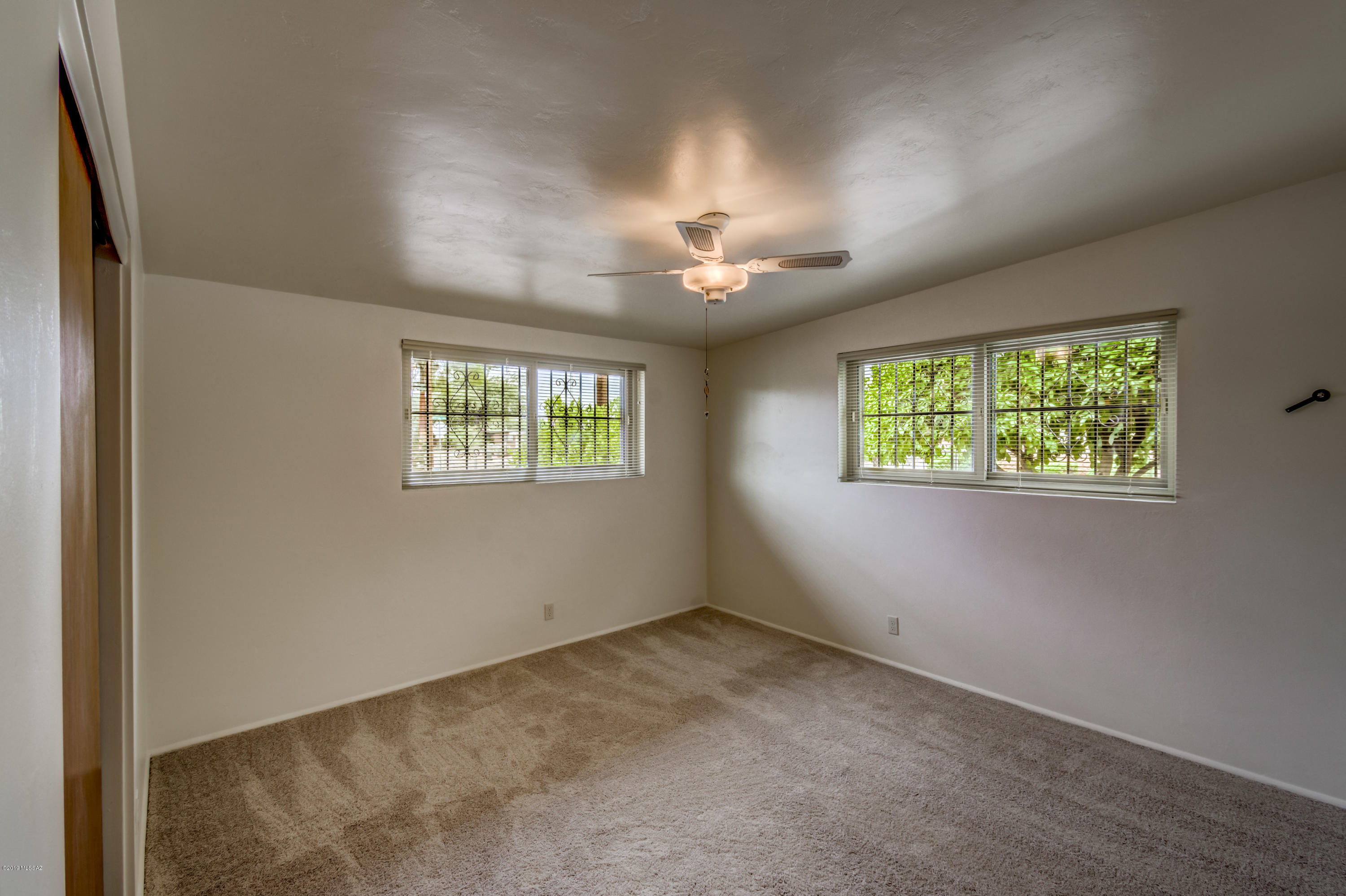 Campbell Ave. Acres - Residential