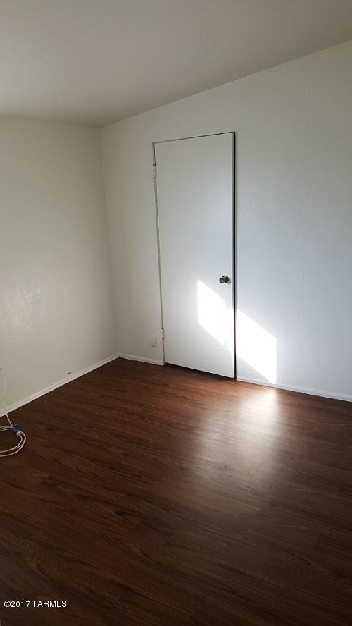Flowing Wells Manor - Residential Lease