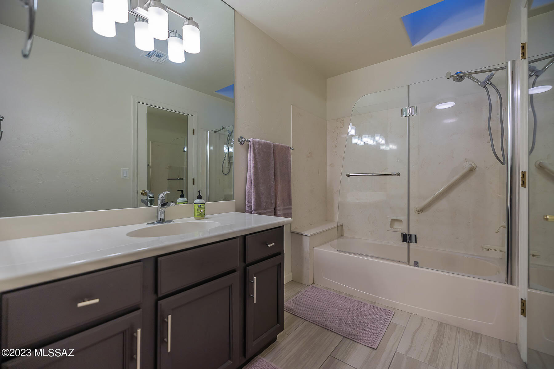 Kachina Hill (1-138) - Residential