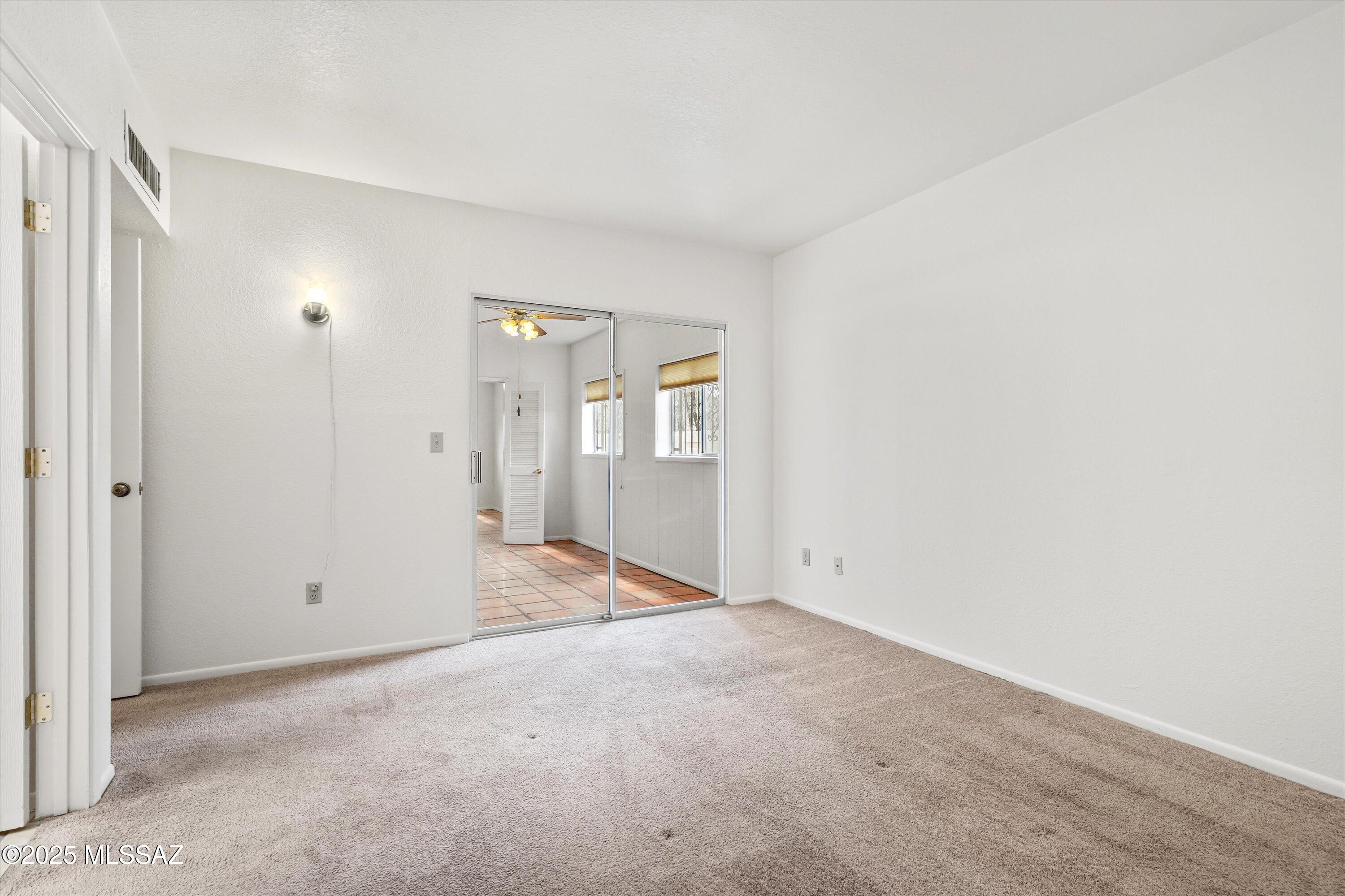 Pantano Townhomes (1-118) - Residential