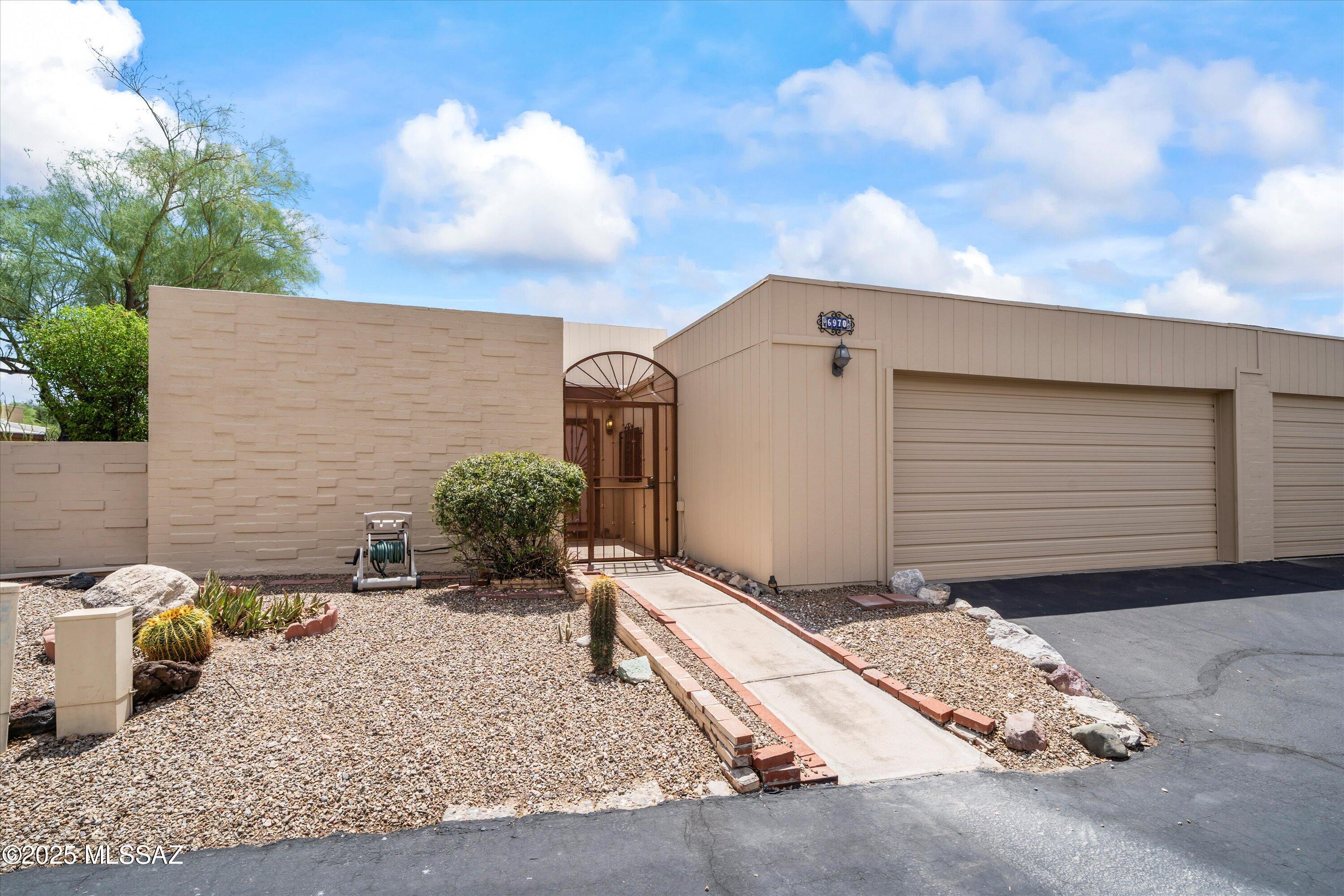 Pantano Townhomes (1-118) - Residential