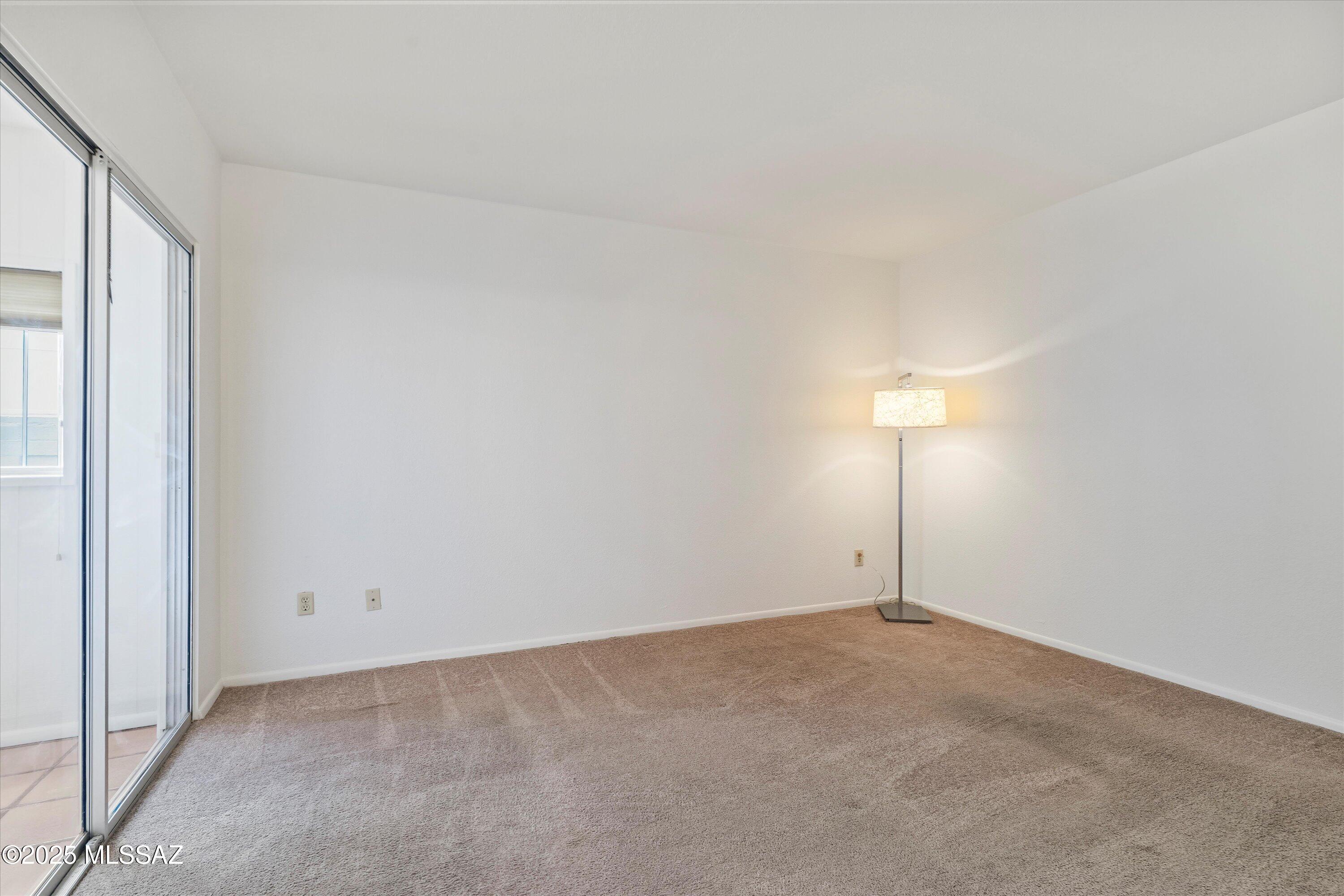 Pantano Townhomes (1-118) - Residential