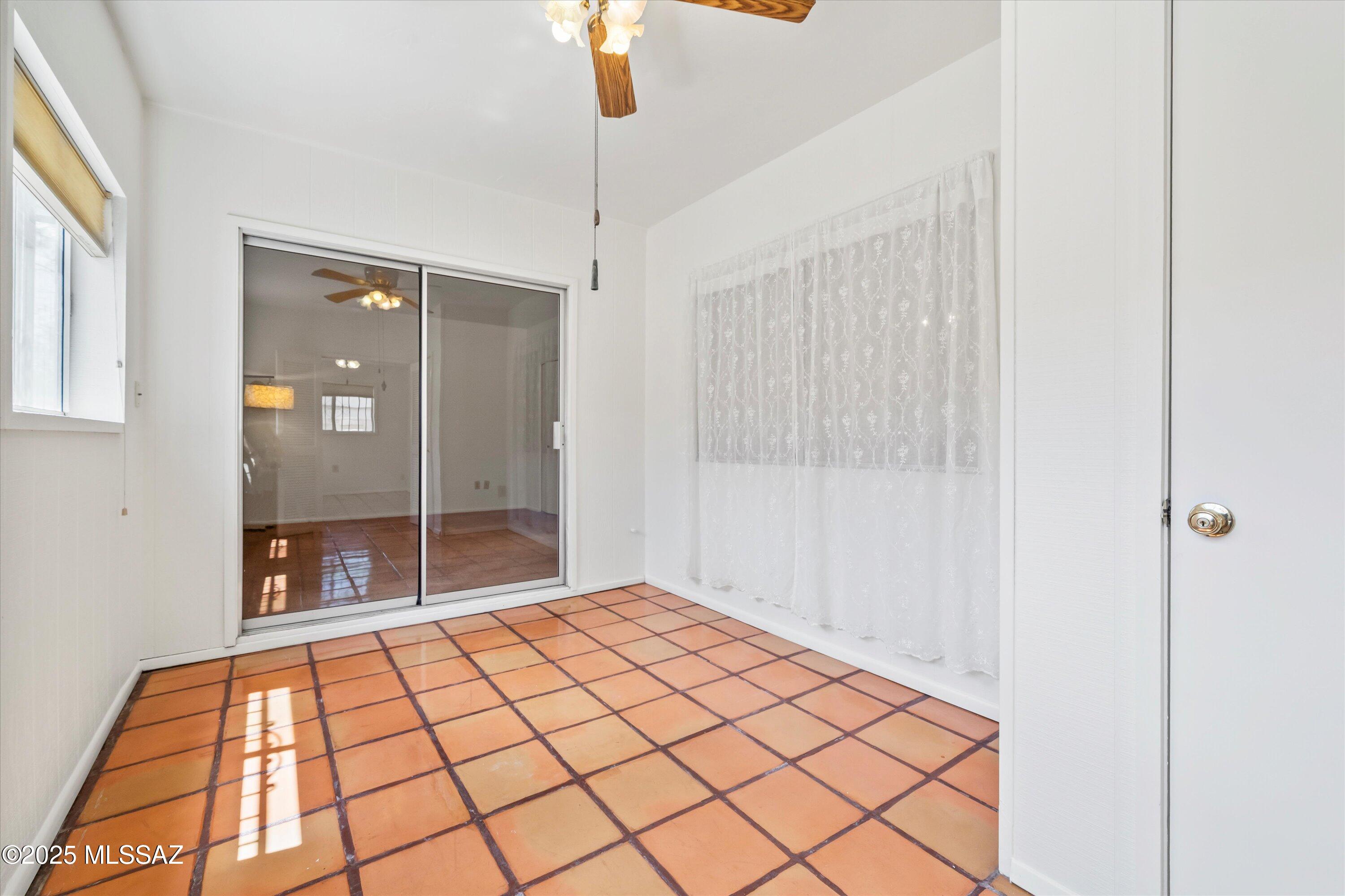Pantano Townhomes (1-118) - Residential