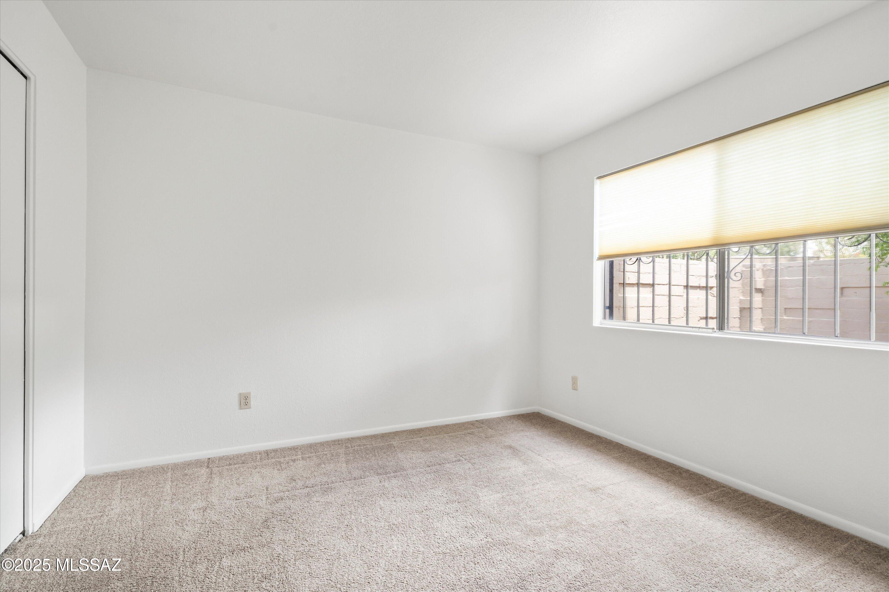 Pantano Townhomes (1-118) - Residential