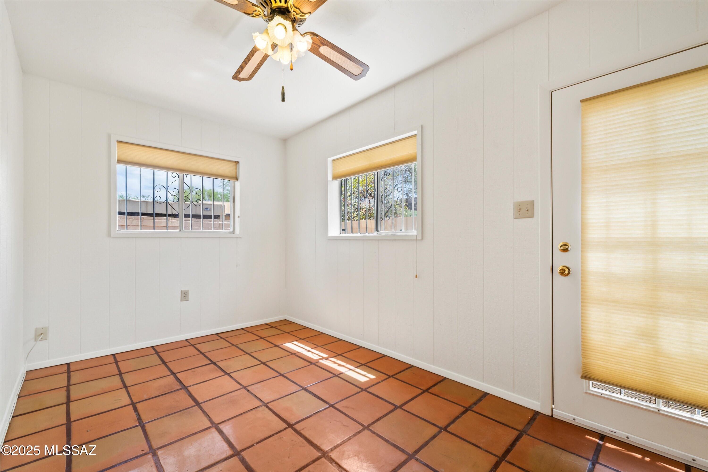 Pantano Townhomes (1-118) - Residential