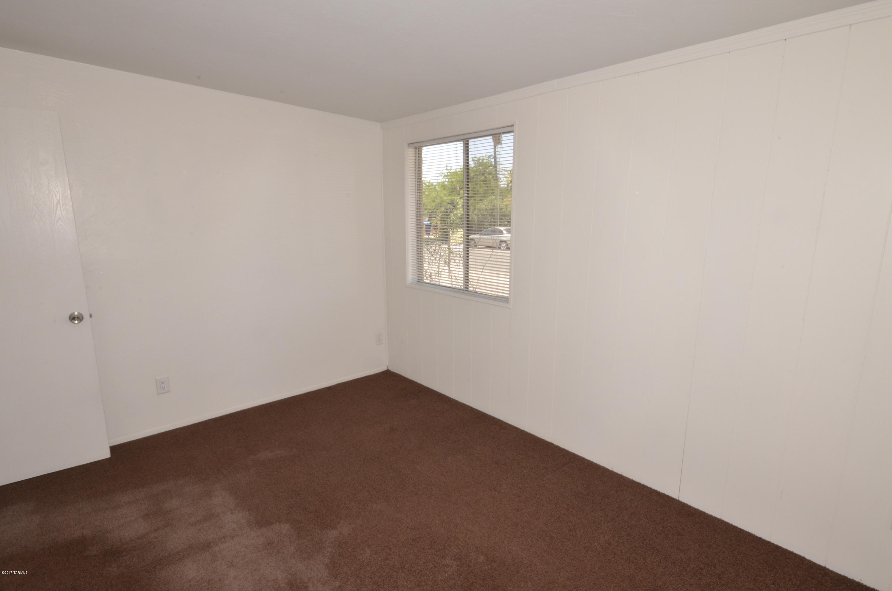 Pine Grove (428-476) - Residential