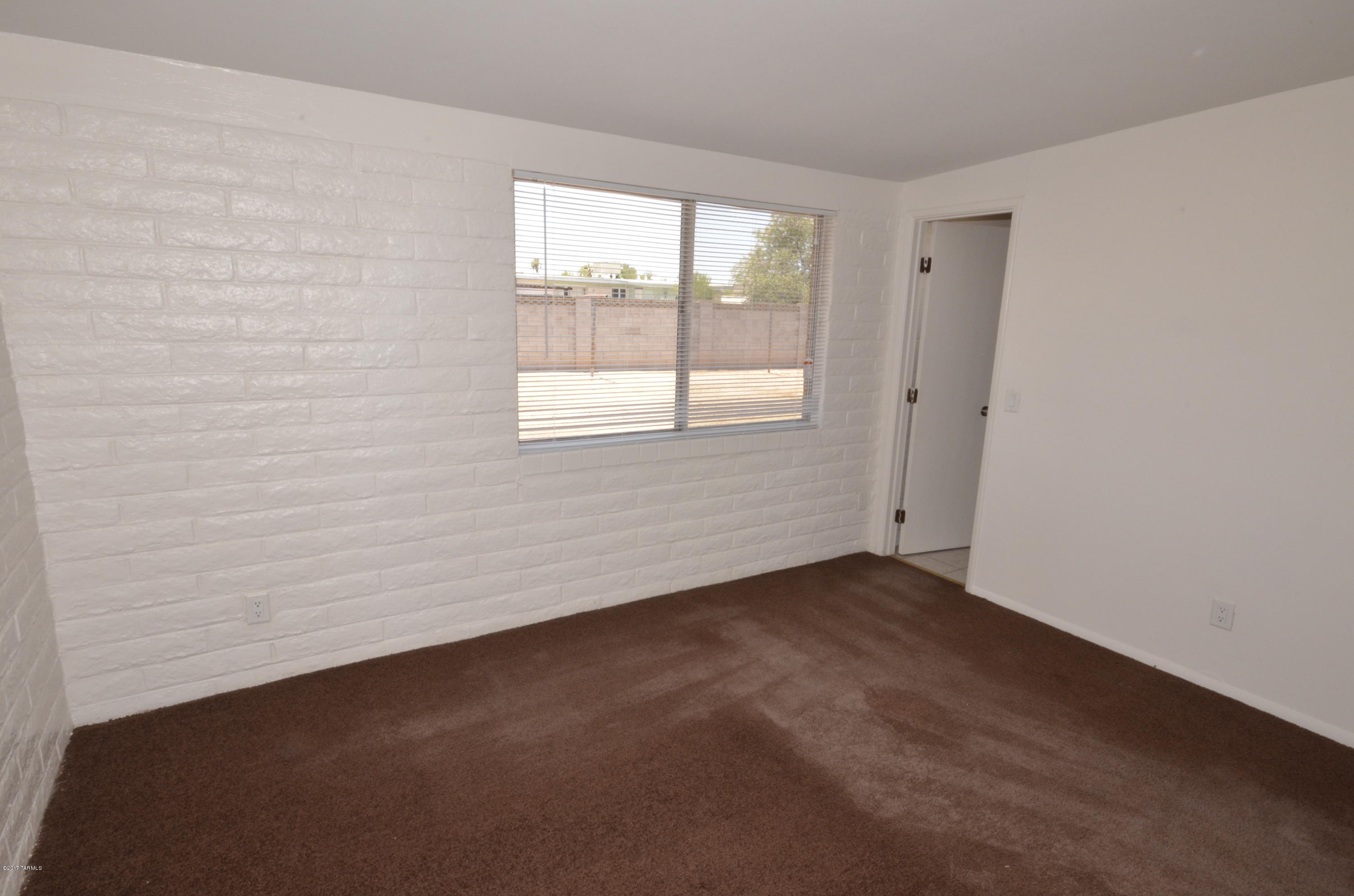 Pine Grove (428-476) - Residential