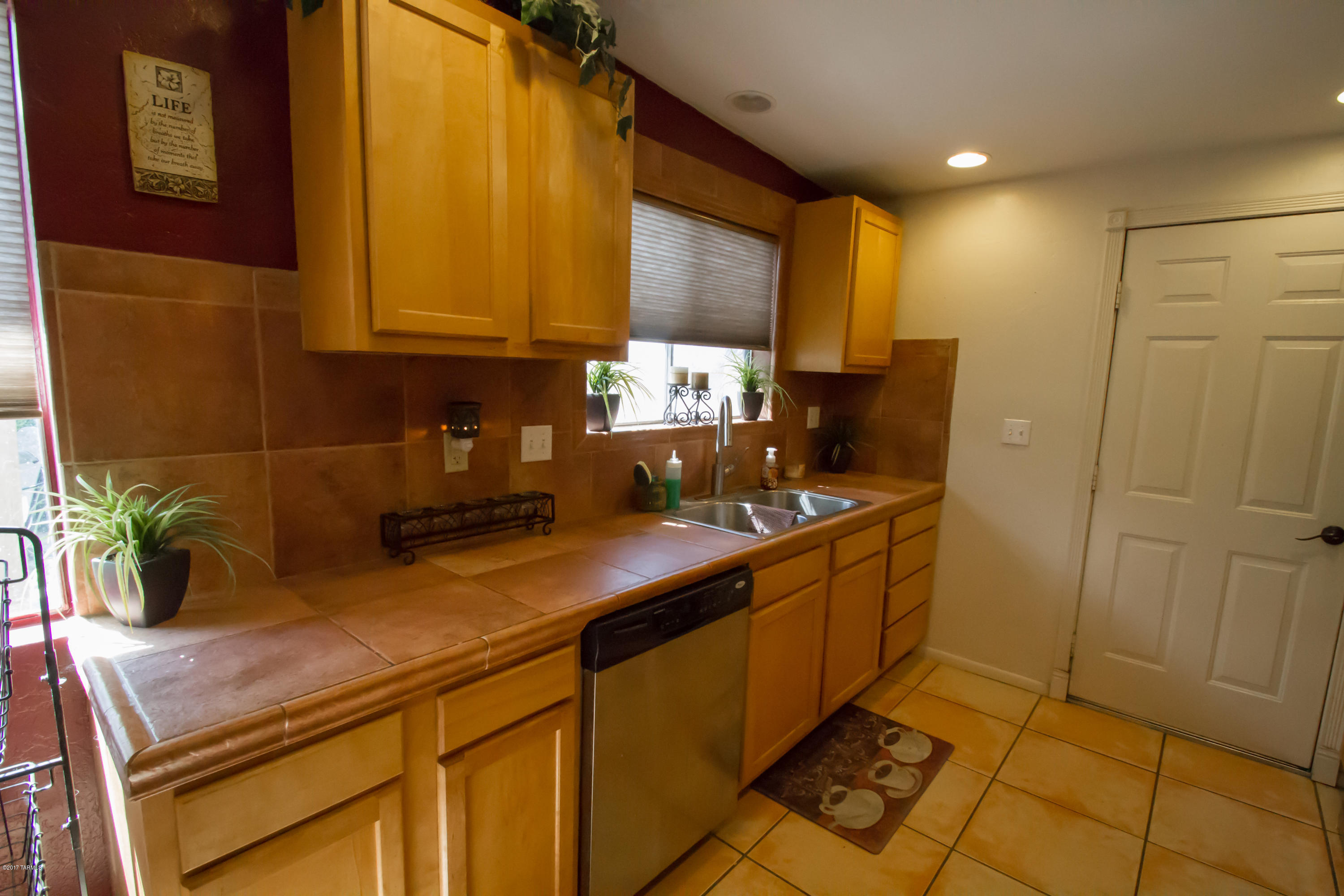 Braewood Terrace (1-107) - Residential