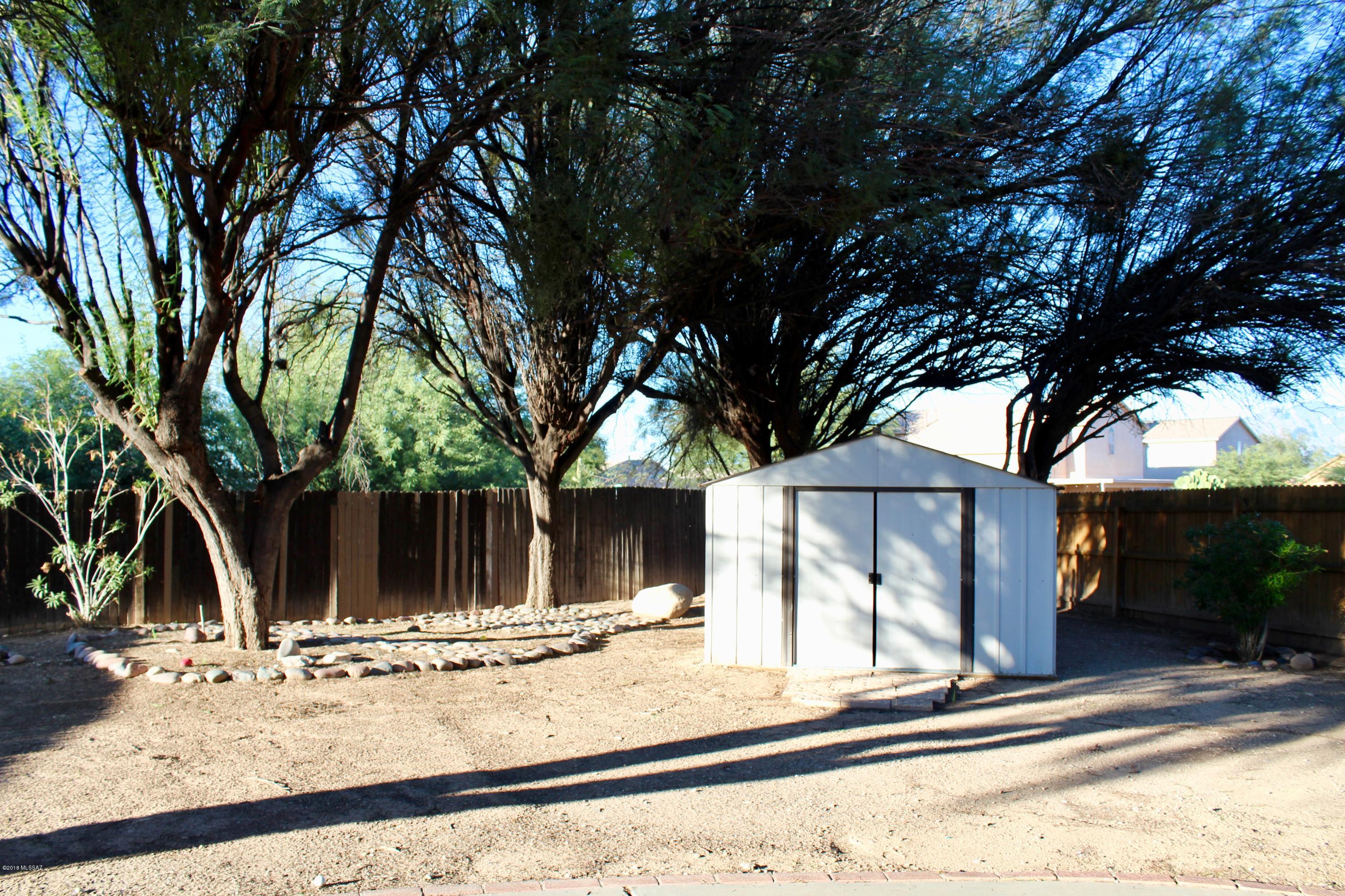 Saddlewood Heights (1-102) - Residential