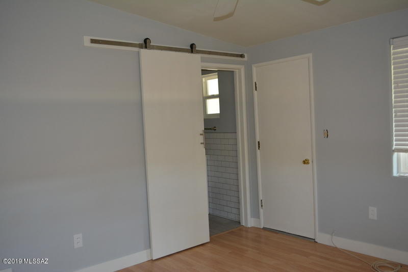 Broadway Manor - Residential
