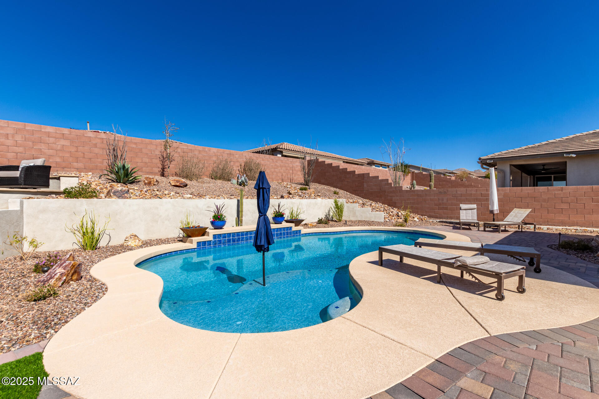 Golden Barrel Place At Dove Mountain SQ20141710079 - Residential