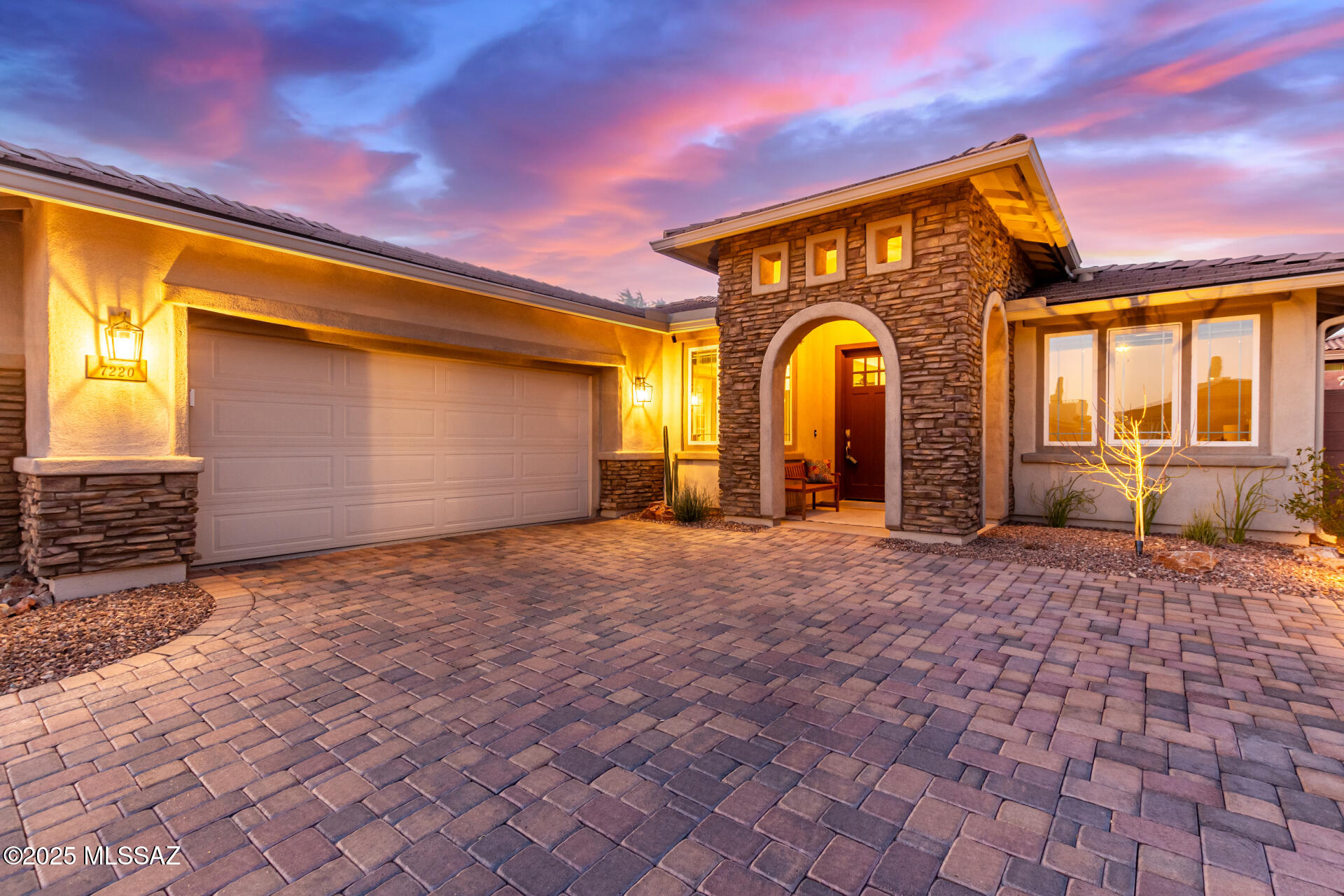 Golden Barrel Place At Dove Mountain SQ20141710079 - Residential
