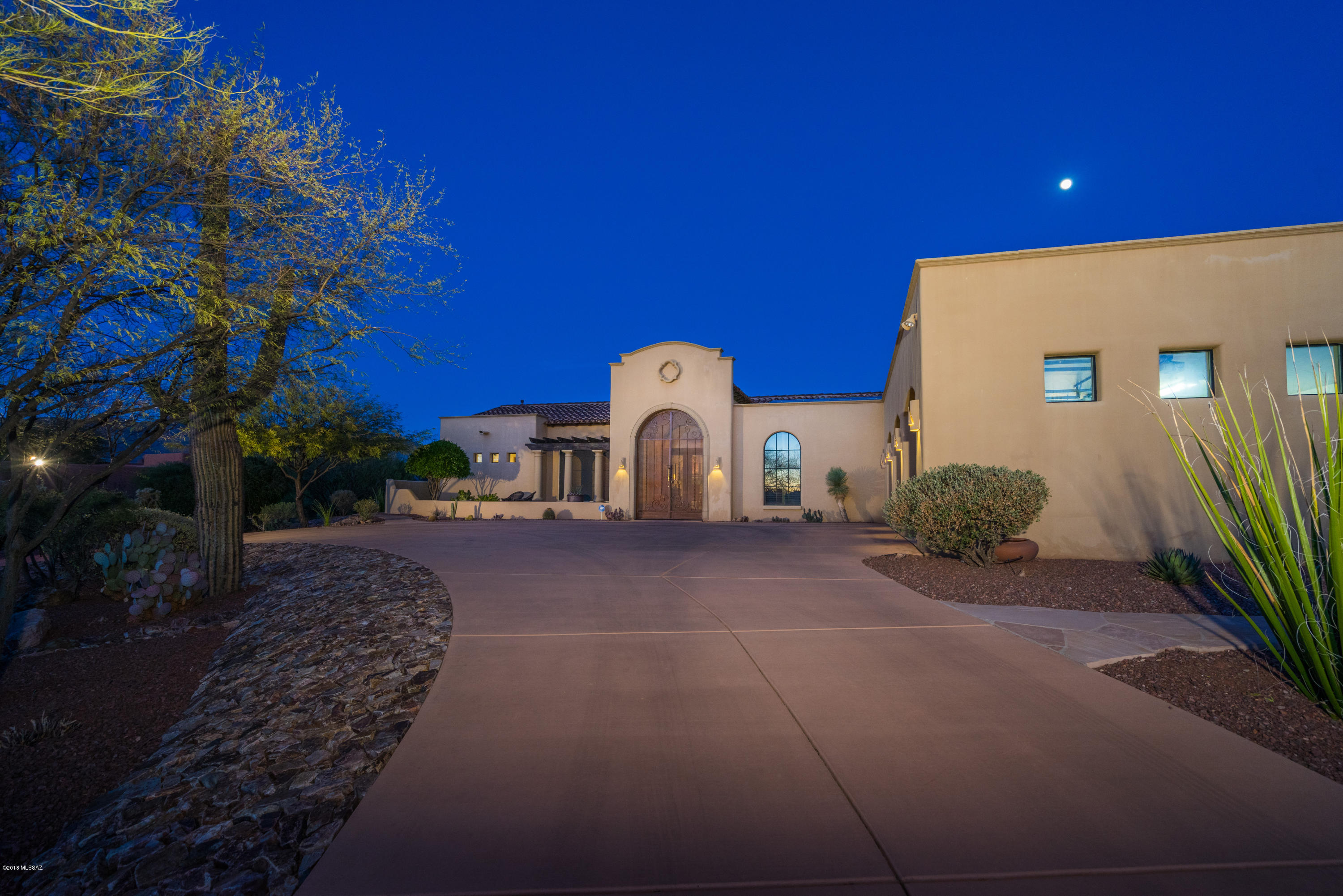 Coyote Creek (1-395) - Residential
