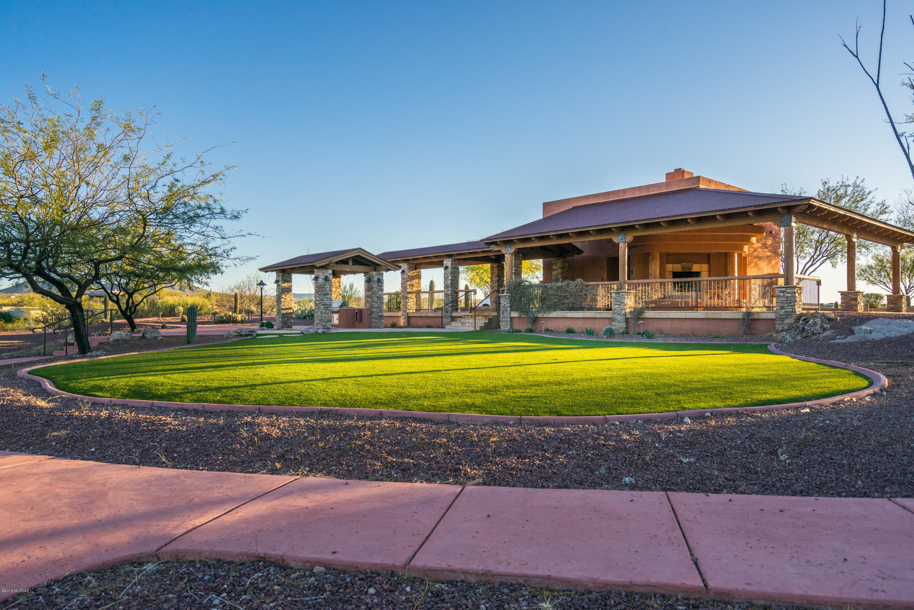 Coyote Creek (1-395) - Residential
