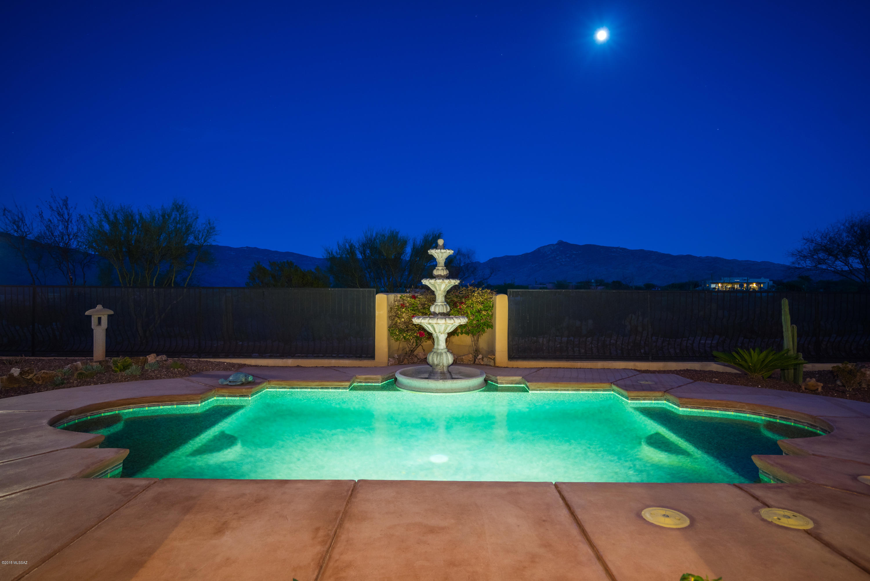 Coyote Creek (1-395) - Residential